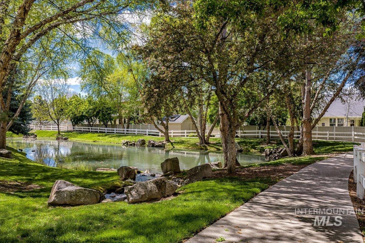 725 N Eagle Road, Eagle ID 83616