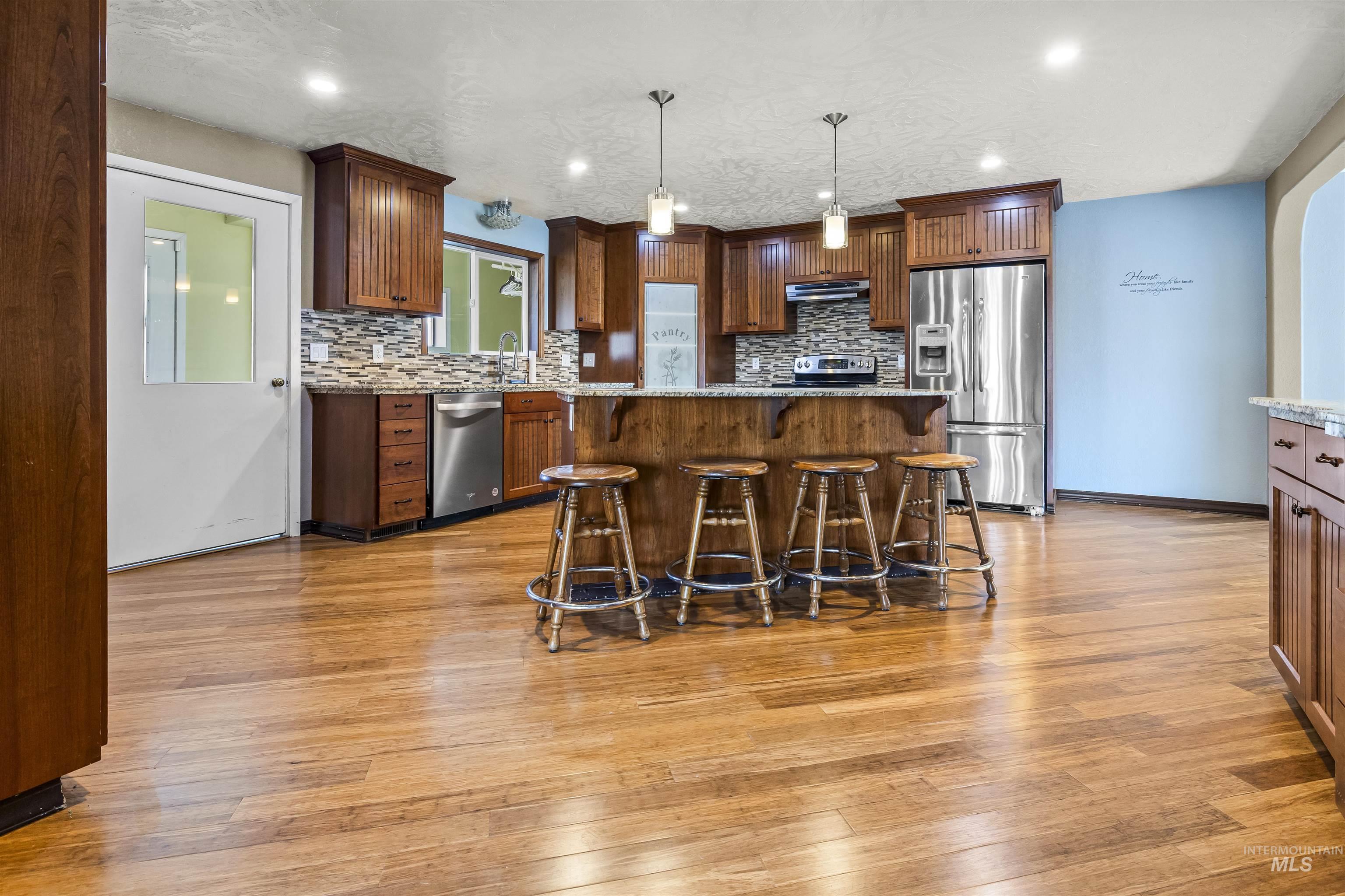 410 Junction, CottonWood ID 83522