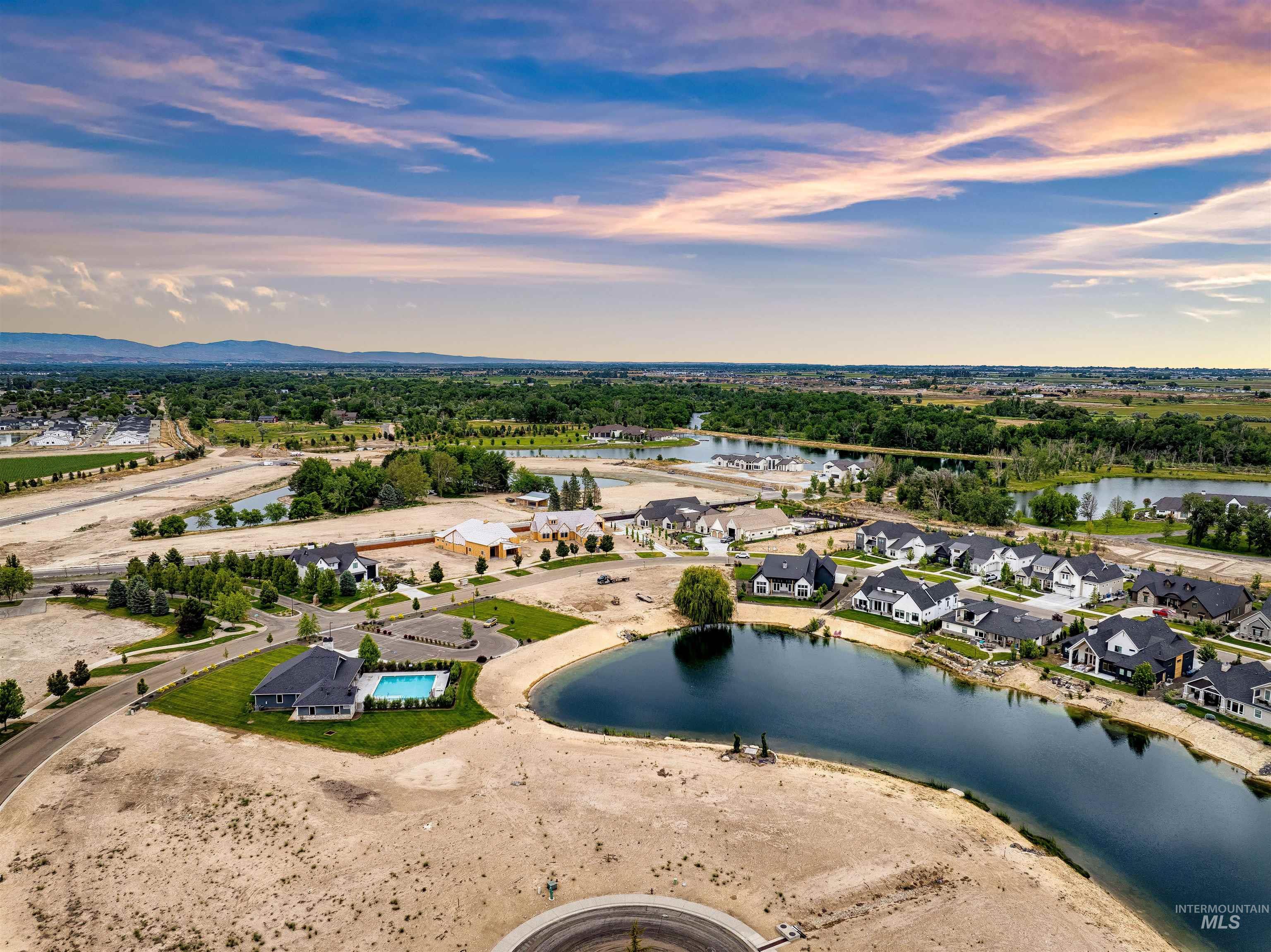 21544 Lake Fork Pt, Star ID 83669