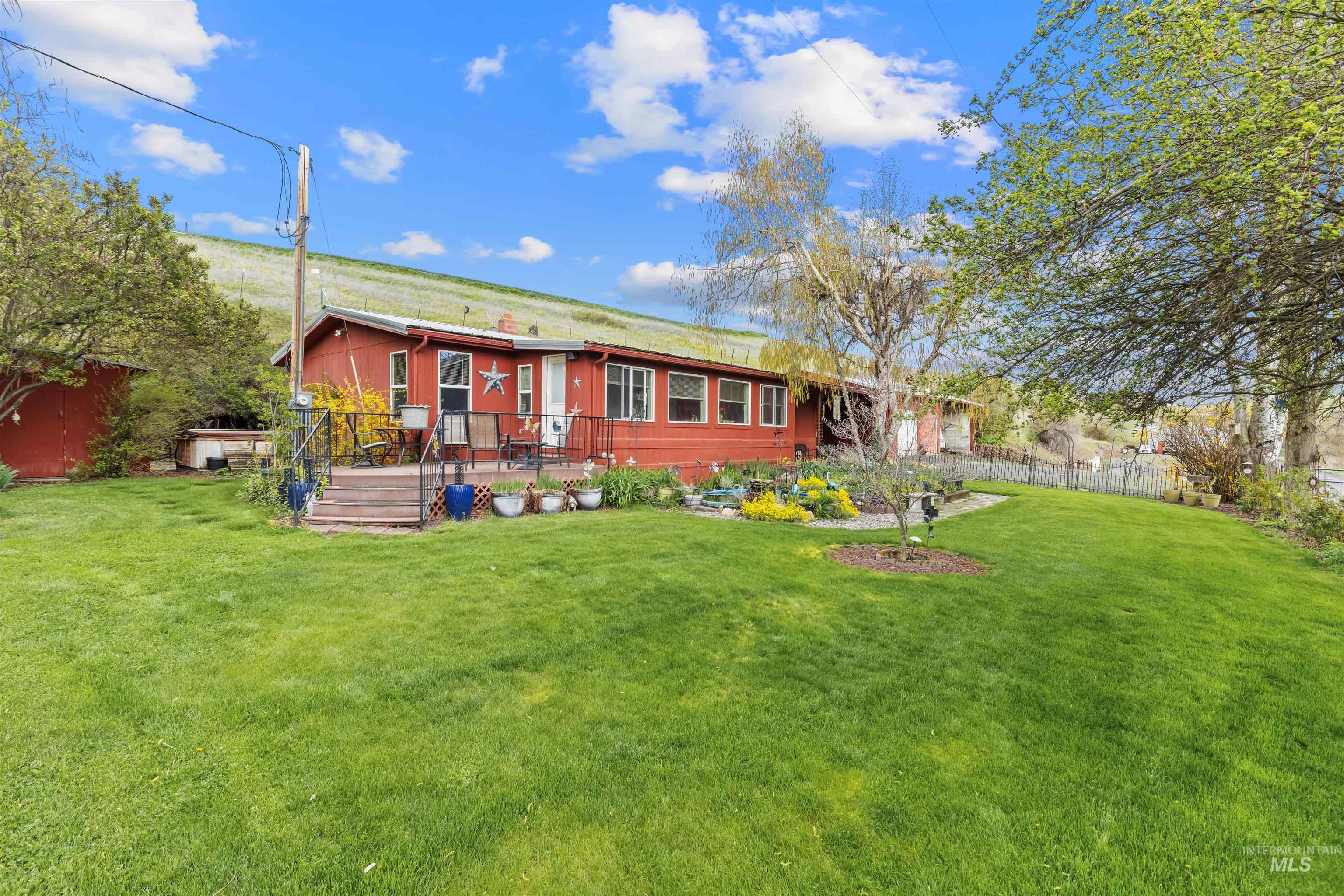27535 Garden Gulch Road, Culdesac ID 83524