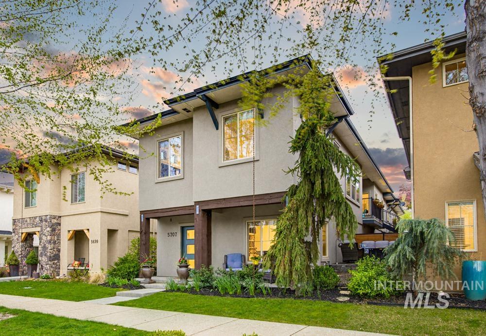 5707 W Hidden Springs Dr, Boise ID 83714
