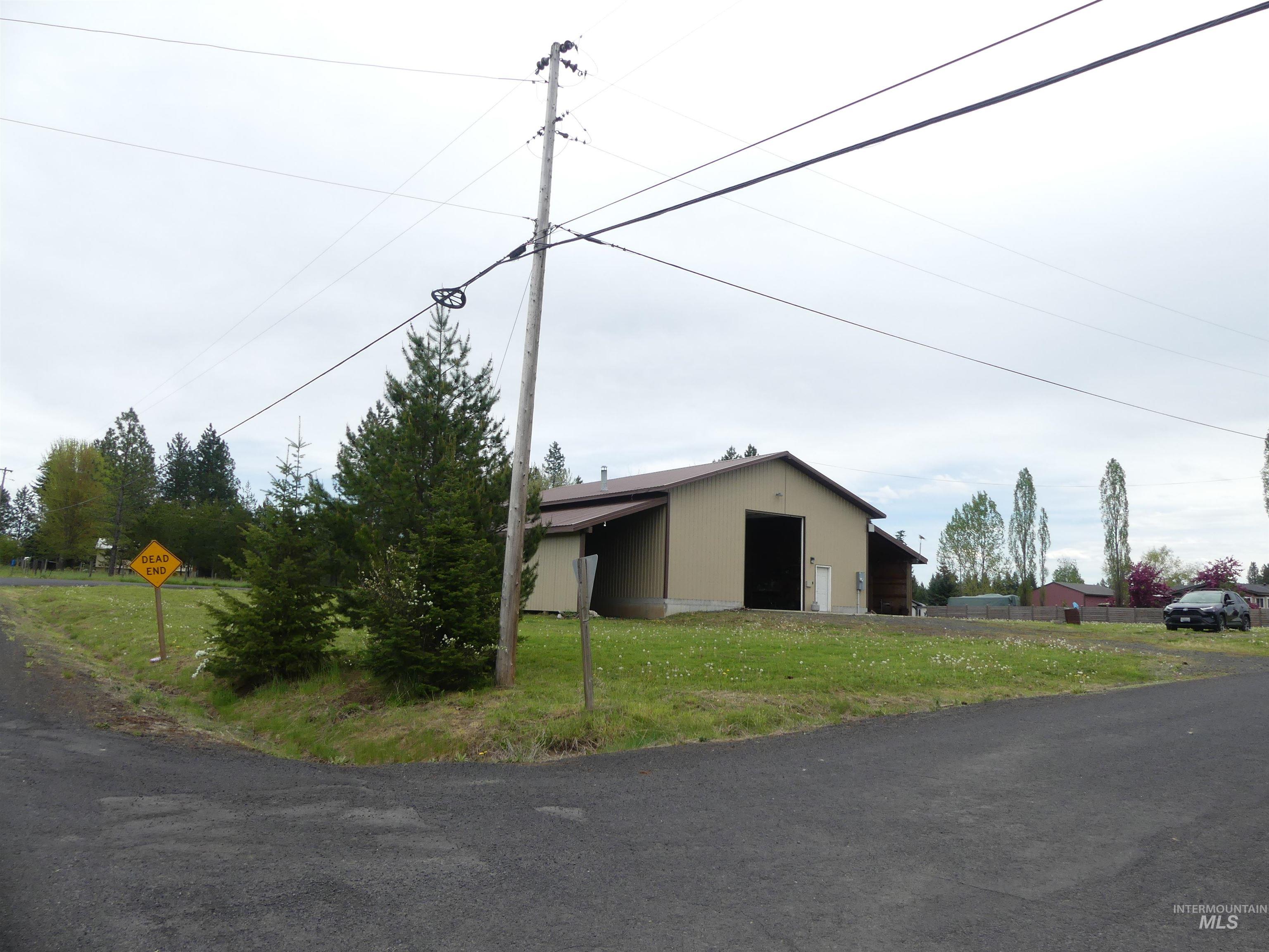 774 Pleasant Acre Dr, Weippe ID 83553
