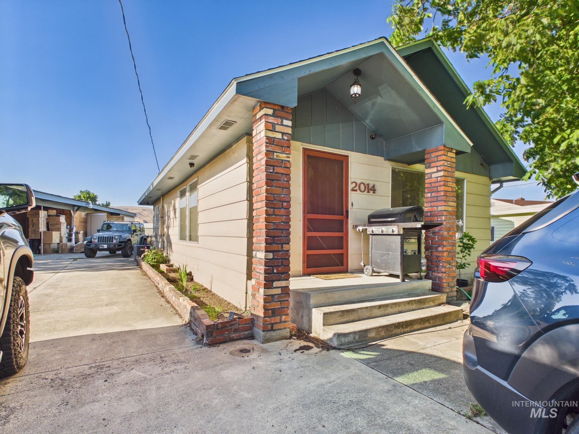 2014 2nd Avenue, Clarkston WA 99403