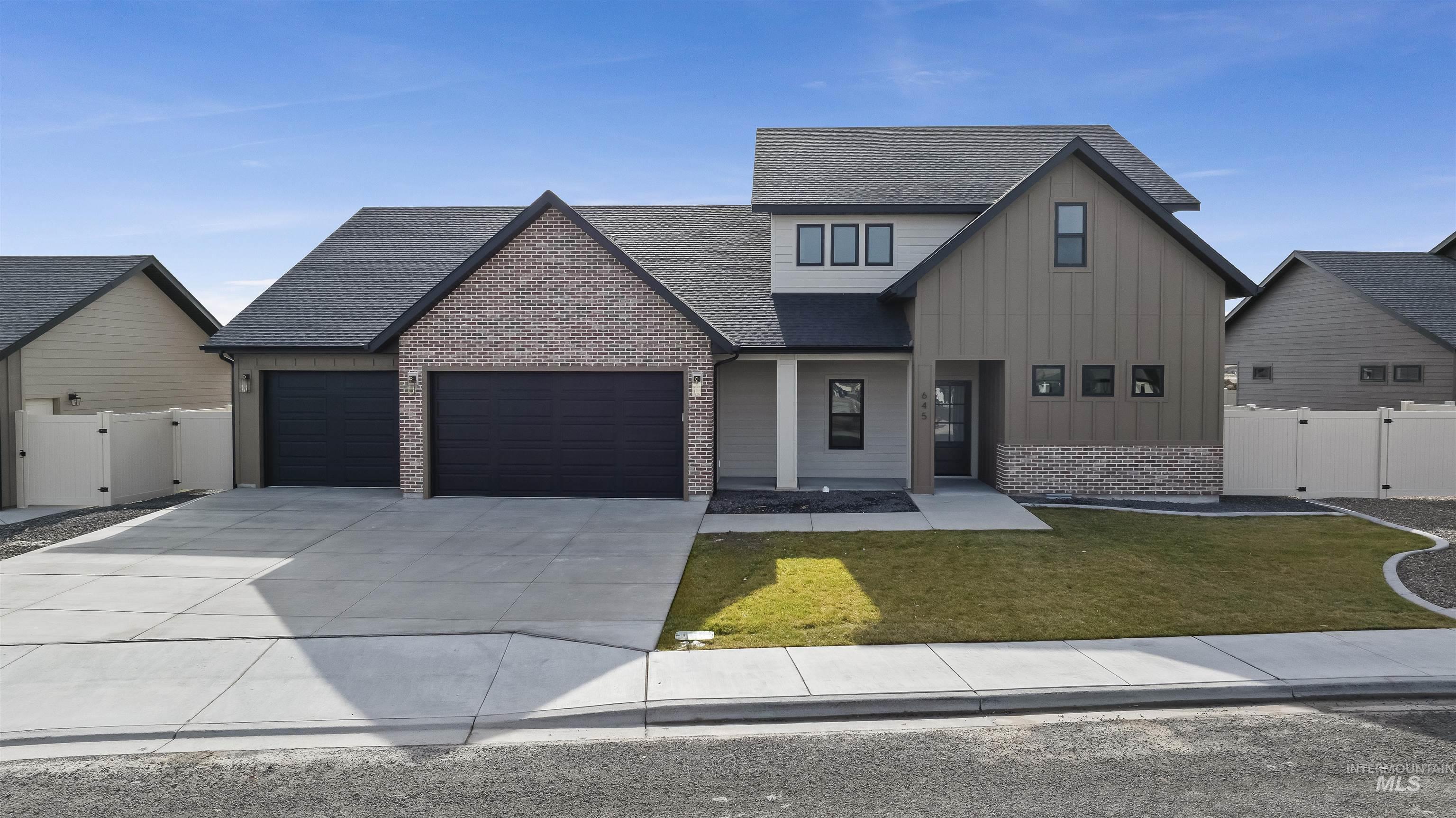 645 Canyon Crest Drive W, Twin Falls ID 83301
