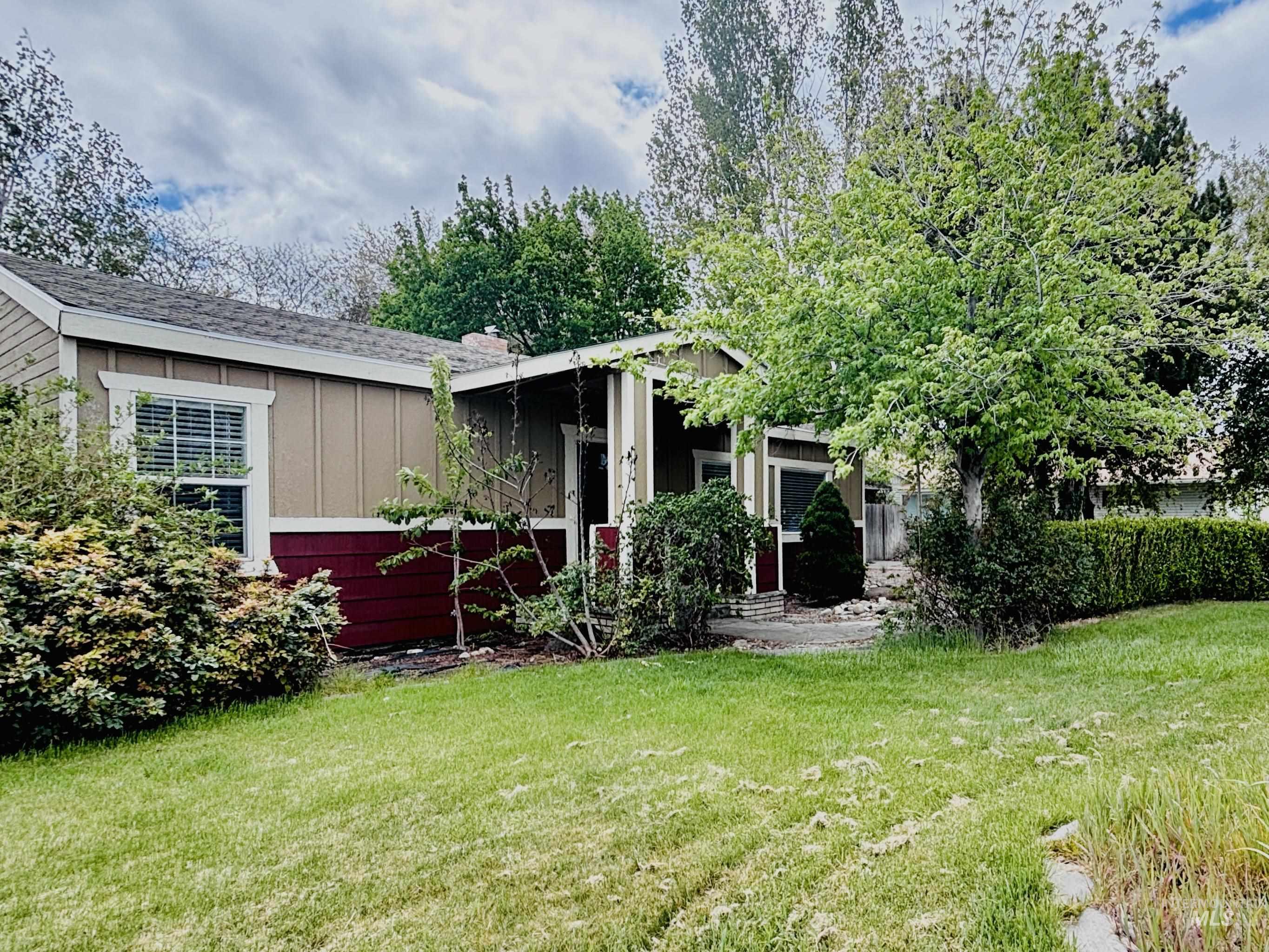 898 Wendell St., Twin Falls ID 83301
