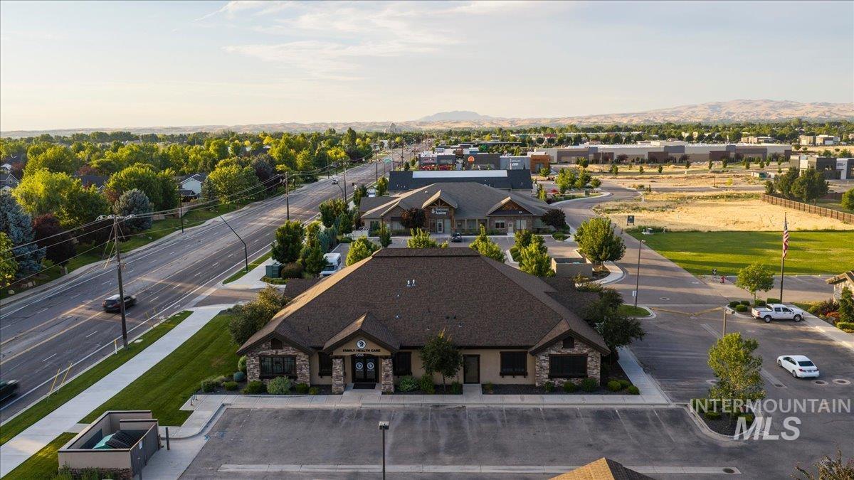 1588 W. Cayuse Creek Drive, Meridian ID 83646