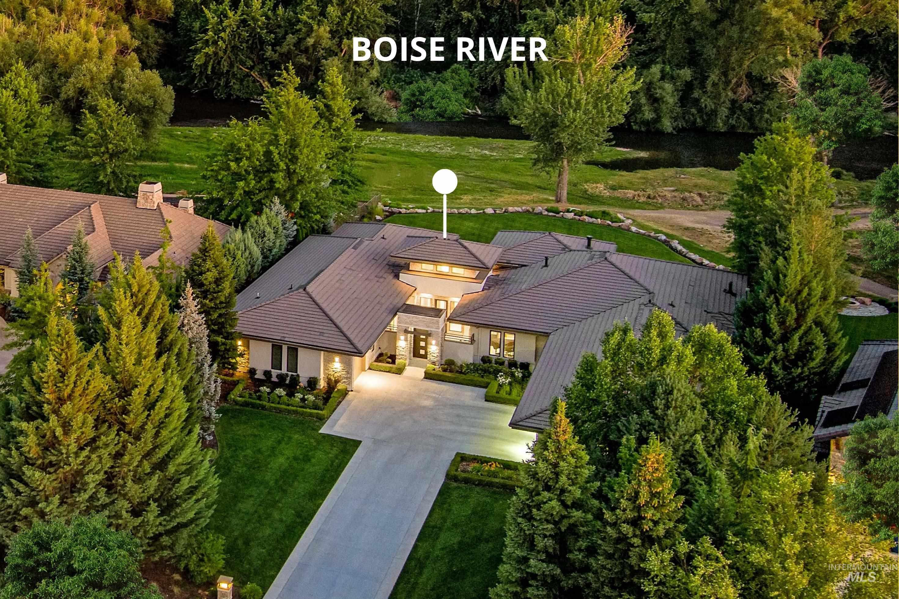 325 W Rivermont Lane, Eagle ID 83616