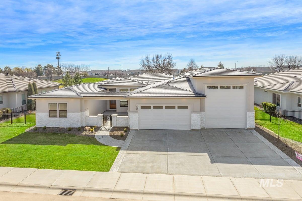 2398 N Serveriano Ave, Eagle ID 83616