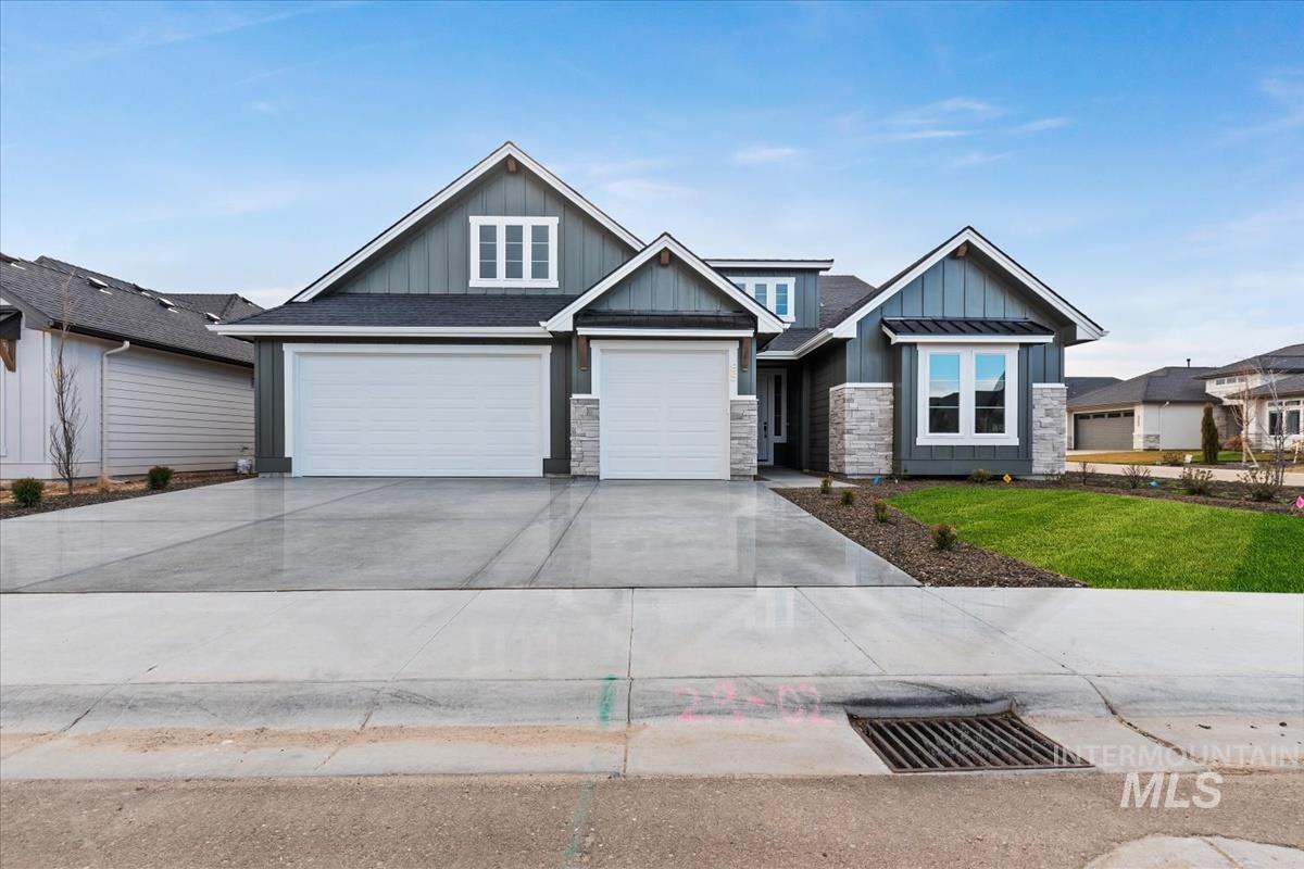 7040 N Newtown St, Eagle ID 83616