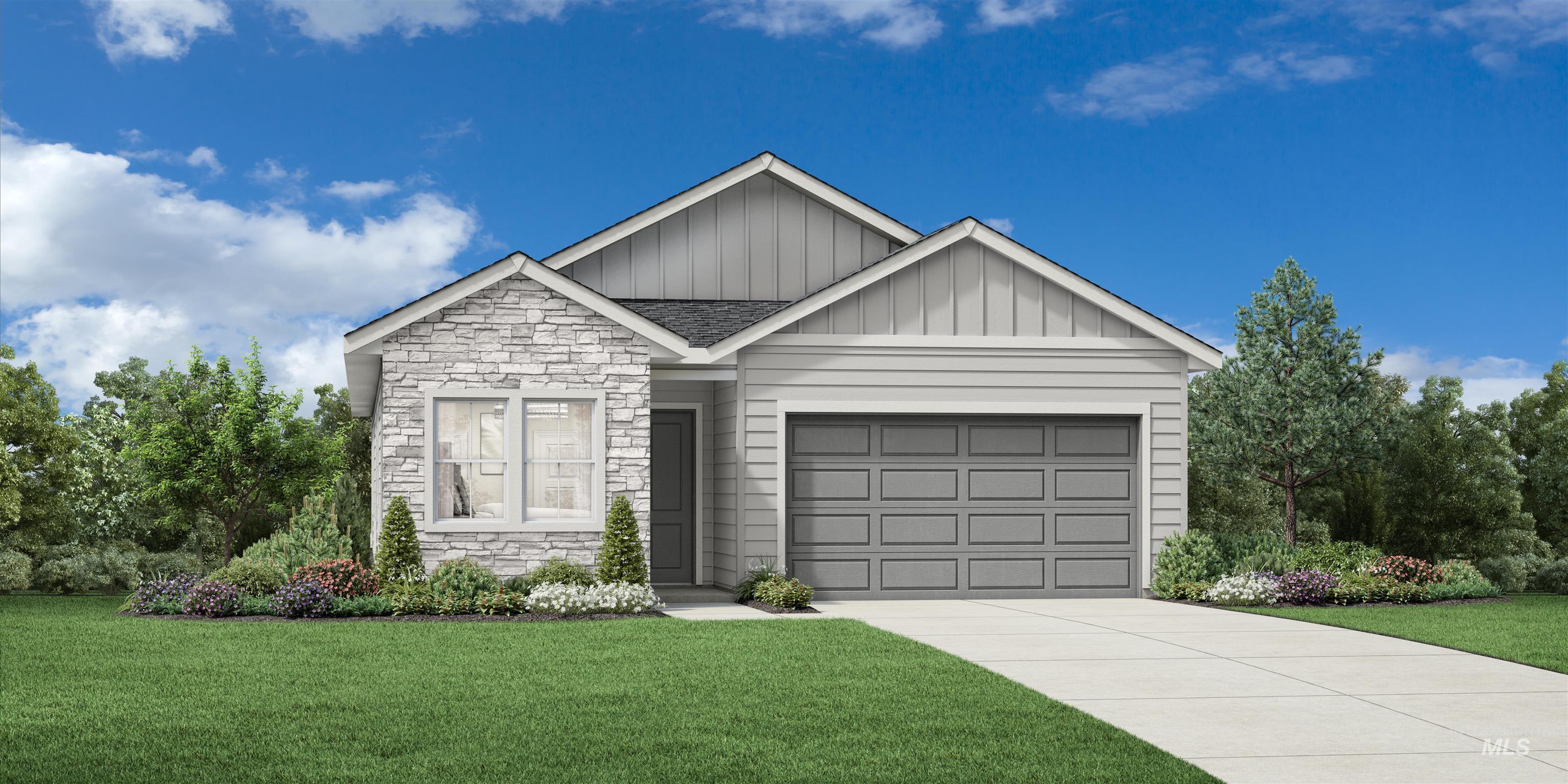 2685 N Kenora Ave, Star ID 83669