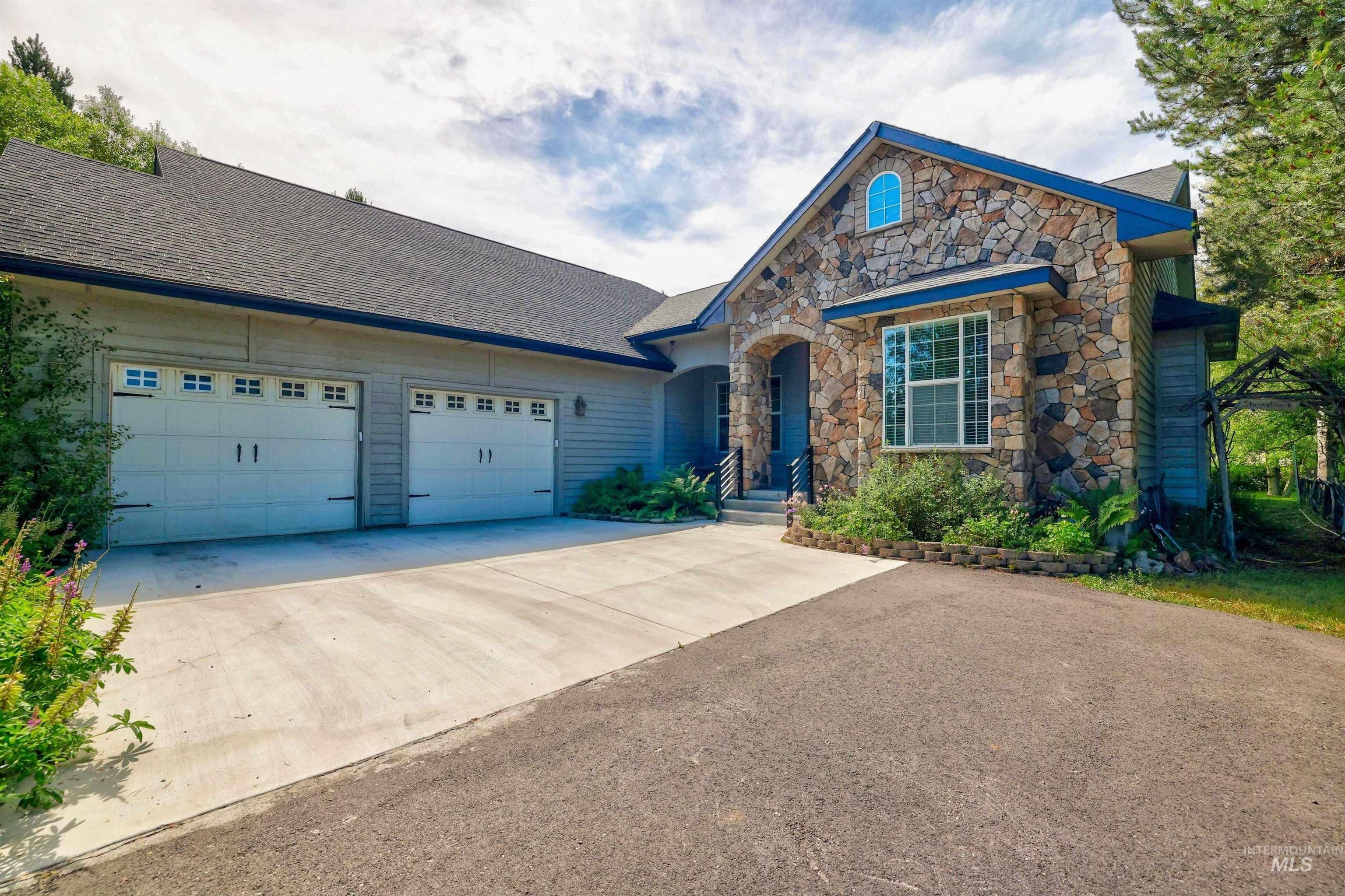 39 Grand Fir Dr, Donnelly ID 83615