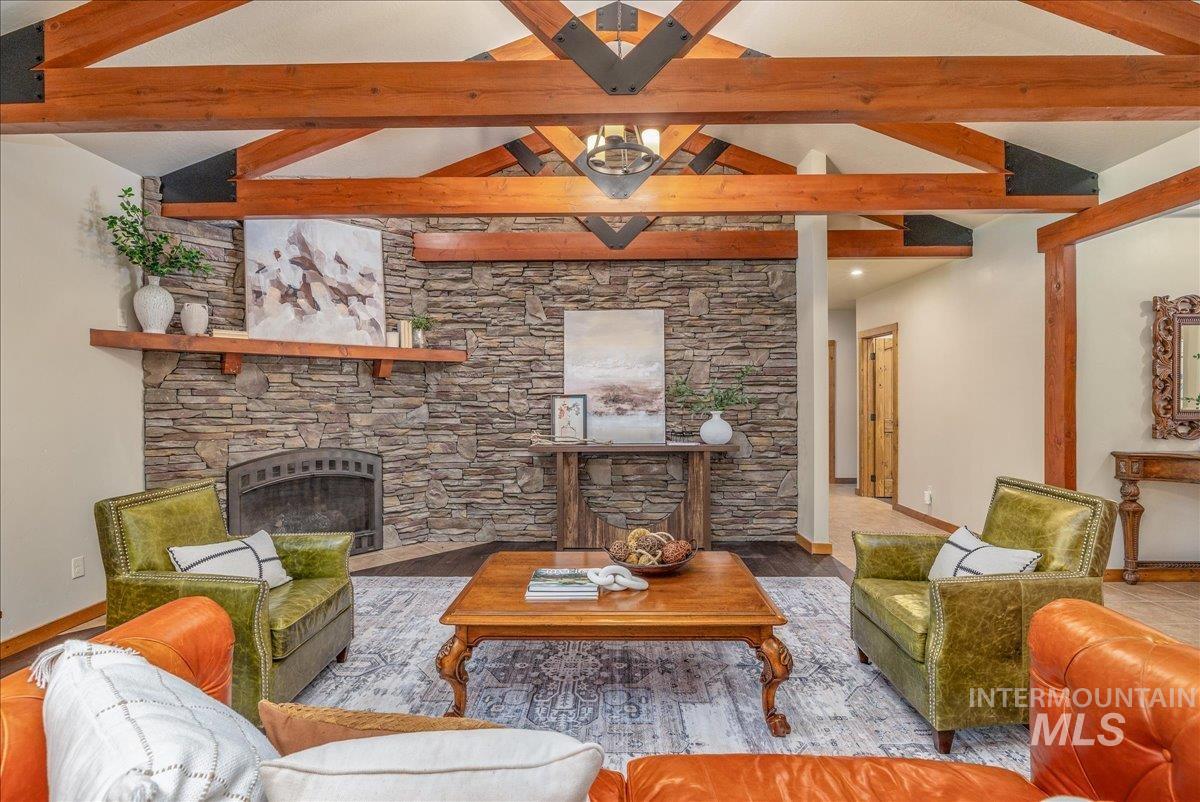 5 Middlefork Circle, Garden Valley ID 83622