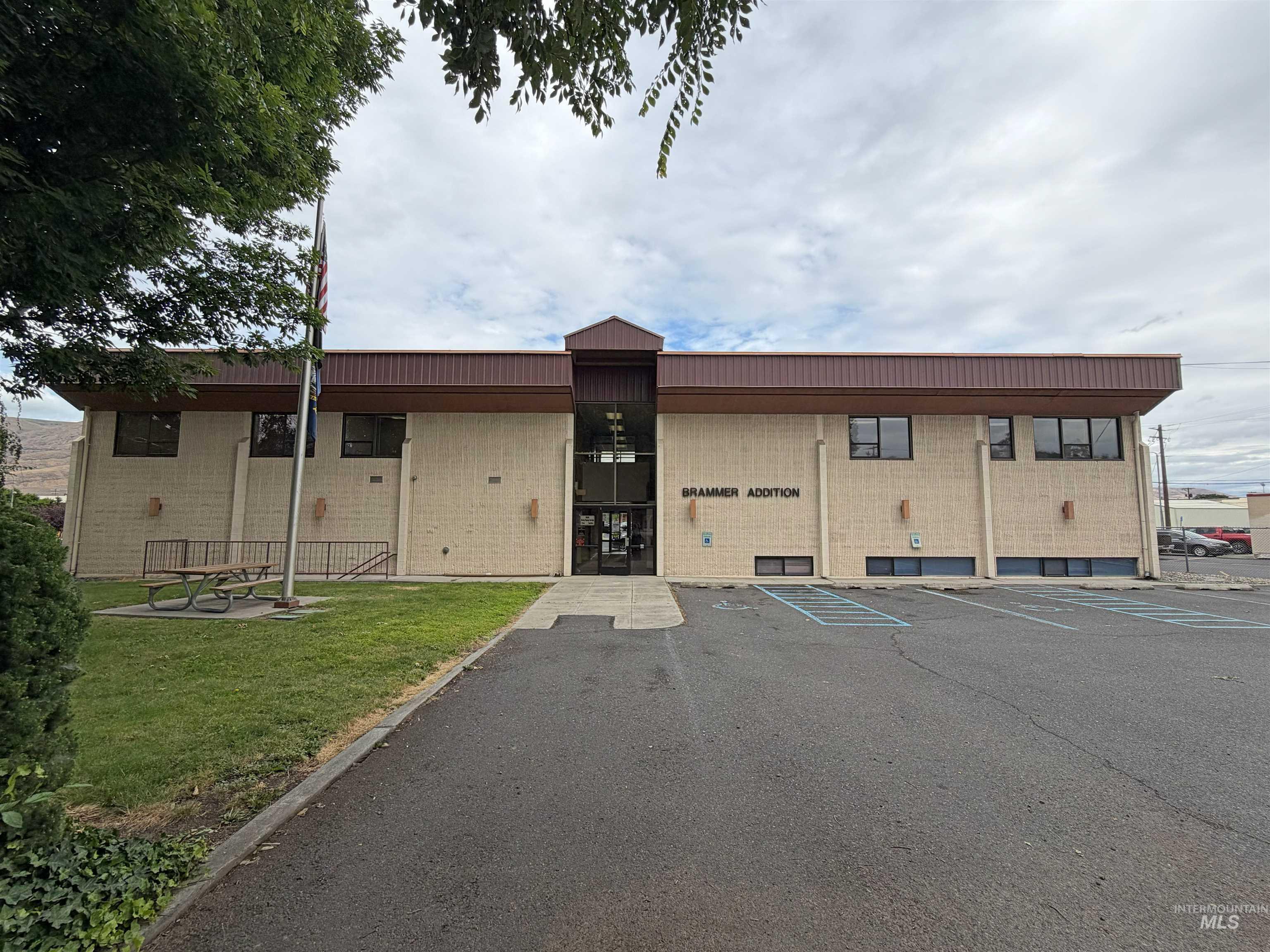 1225 Idaho Street, Lewiston ID 83501