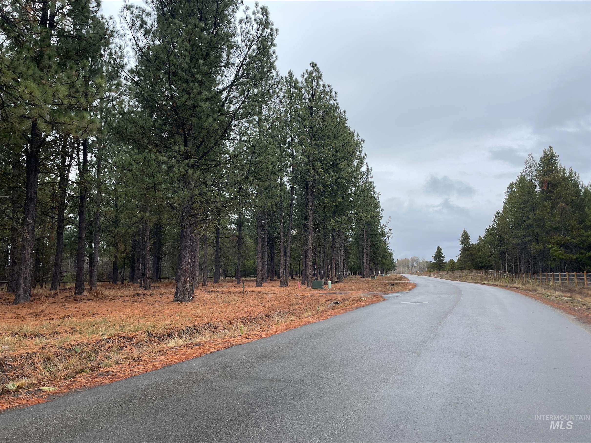 13057 Dawn Drive, Donnelly ID 83615