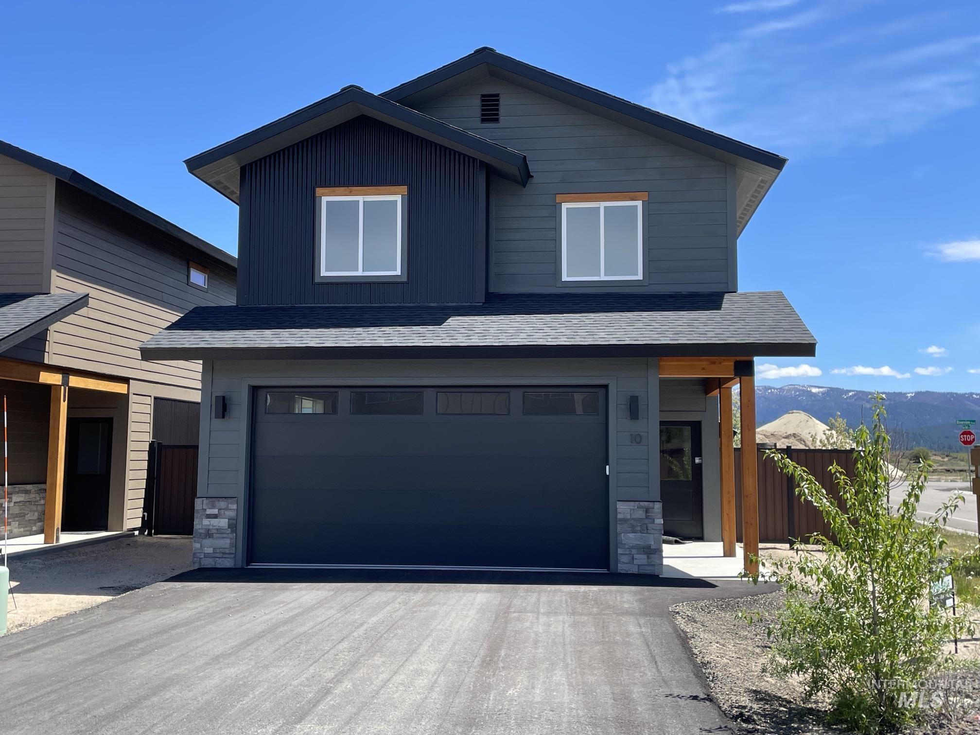 10 North Creek, Cascade ID 83611