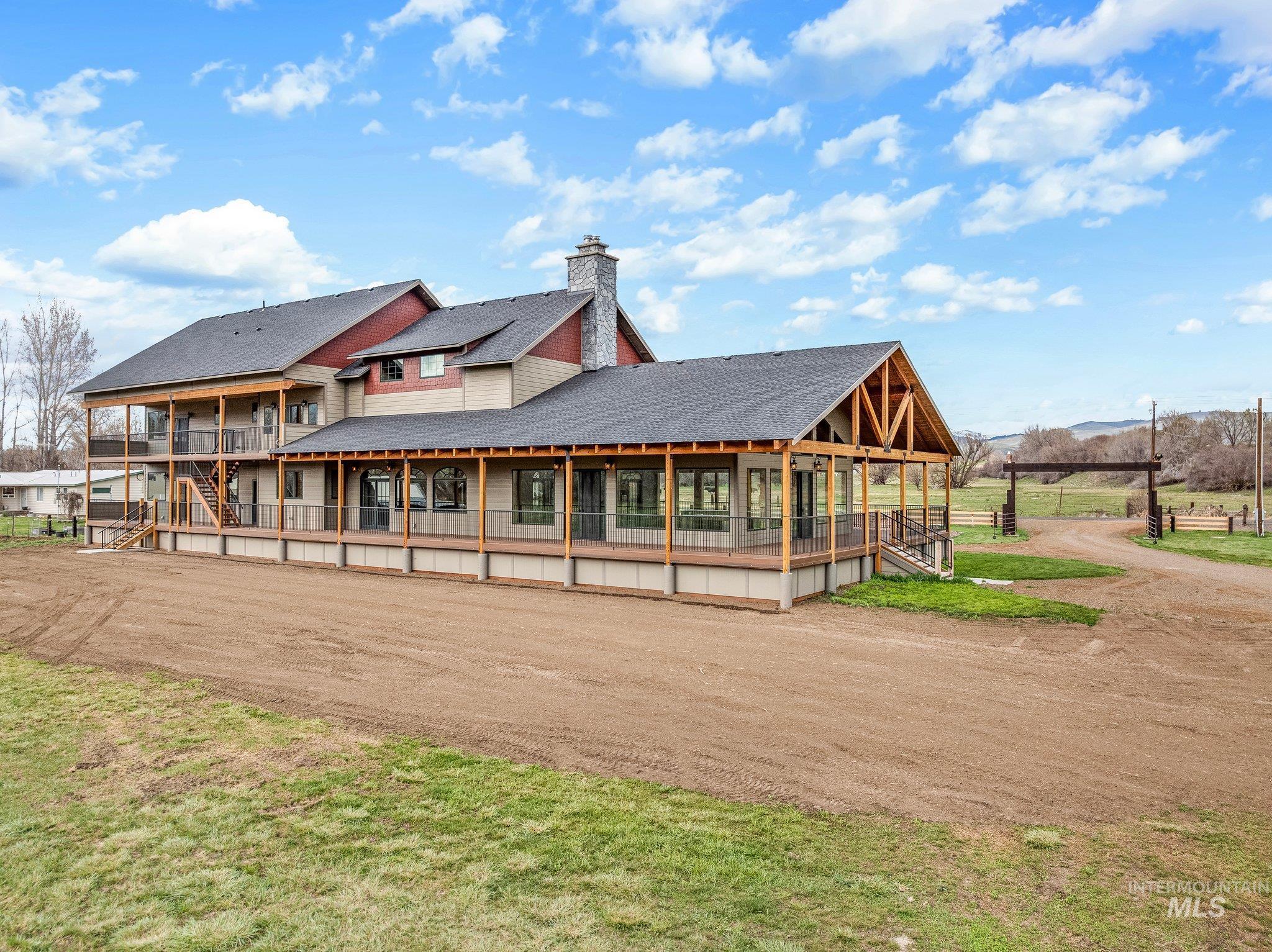 46131 Snake River Rd, Richland OR 97870