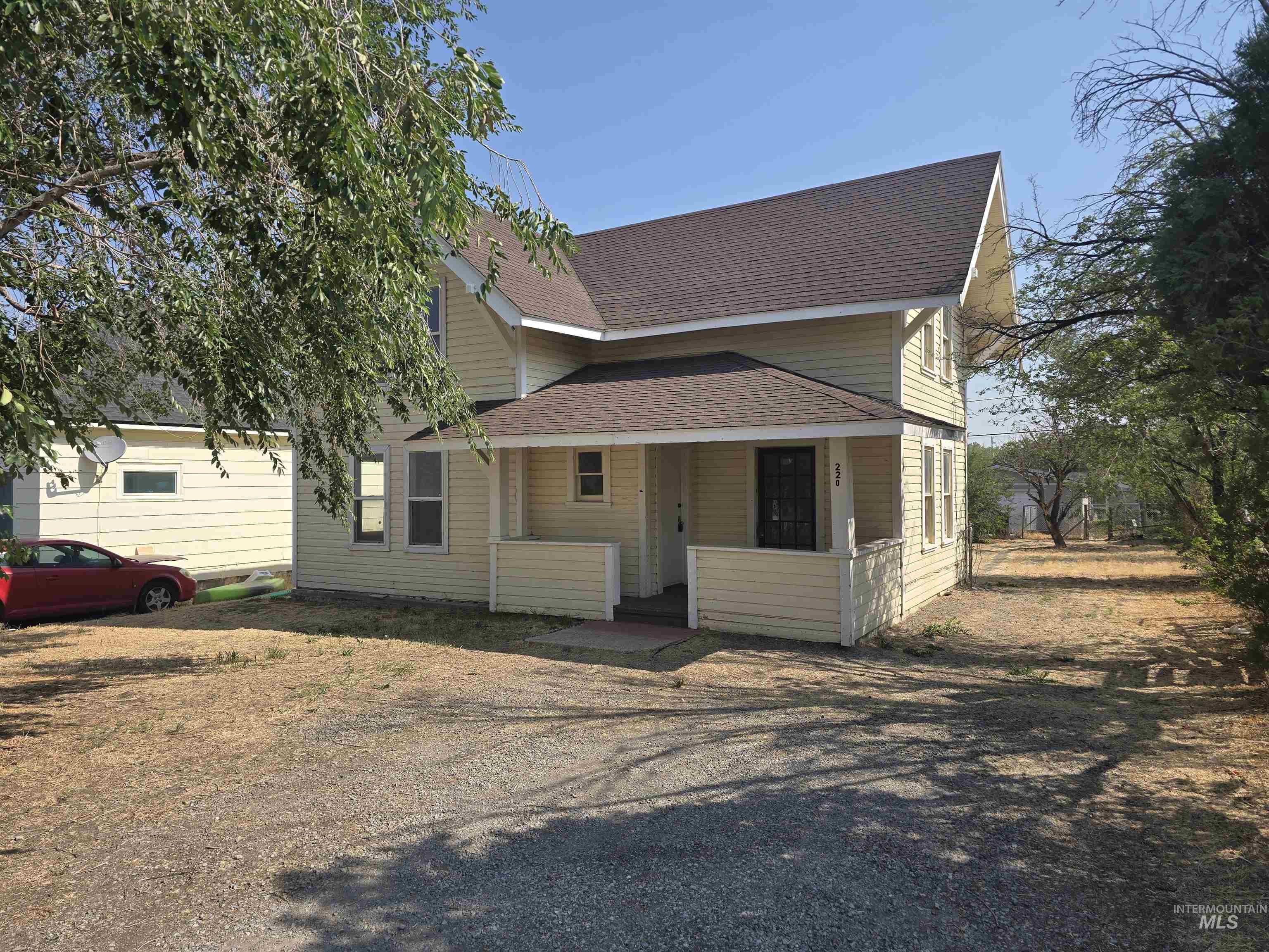 220 S 8th Ave, Buhl ID 83316