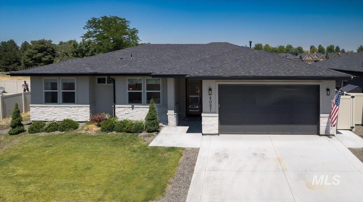 4087 N Heritage View Avenue, Meridian ID 83646