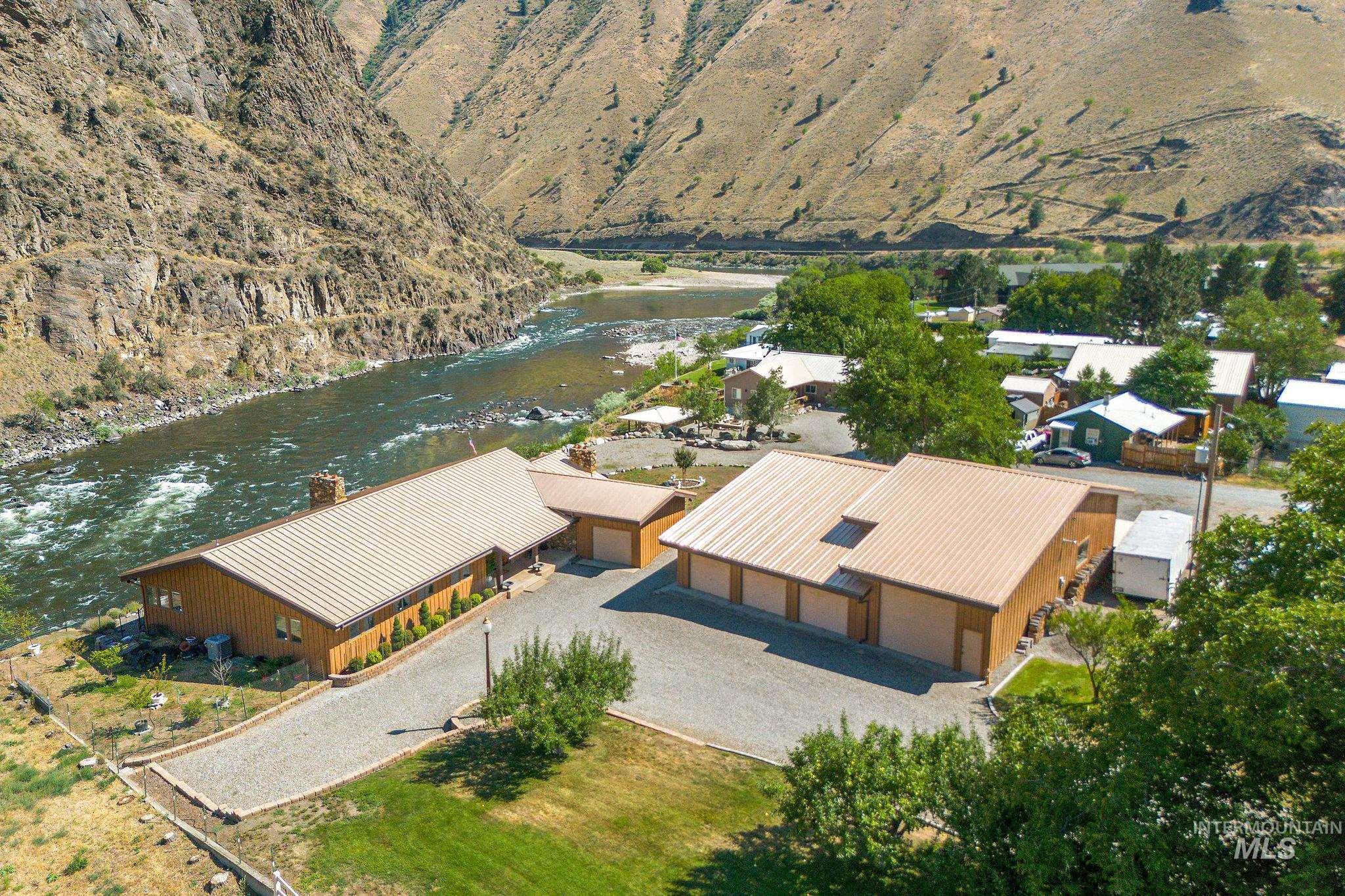 420-422 Main Street, Riggins ID 83549