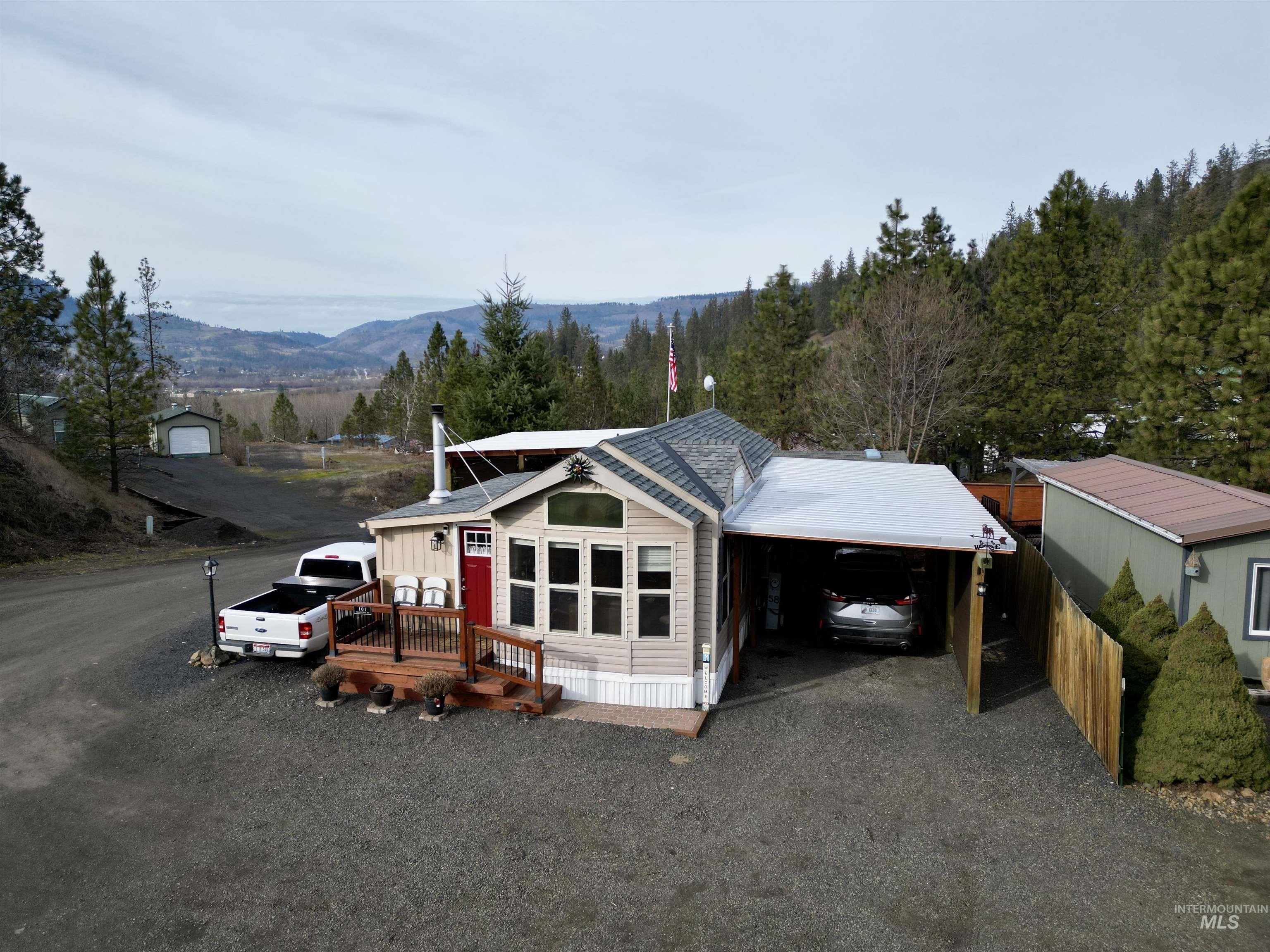 101 Nezperce St., Kamiah ID 83536