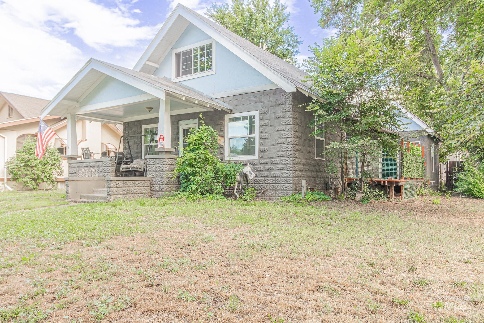 806 9th Ave., Lewiston ID 83501