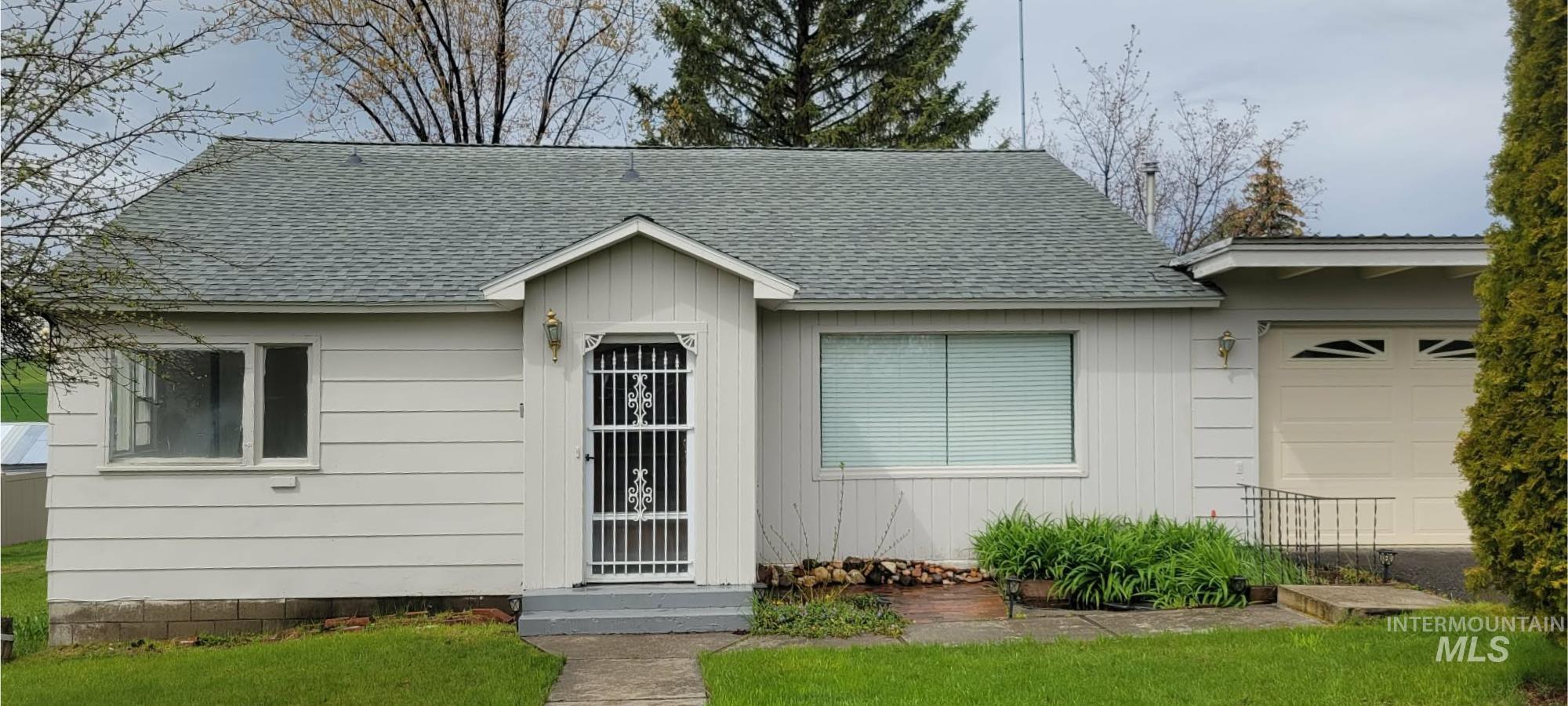 212 N 4th, Craigmont ID 83523