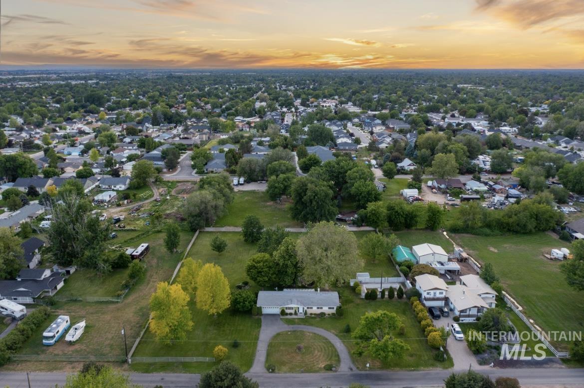 2661 N Dalton Lane, Boise ID 83704