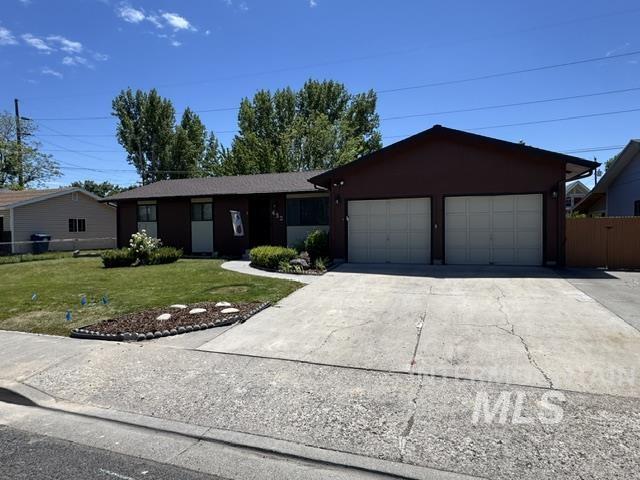 432 Meadows Lane, Twin Falls ID 83301