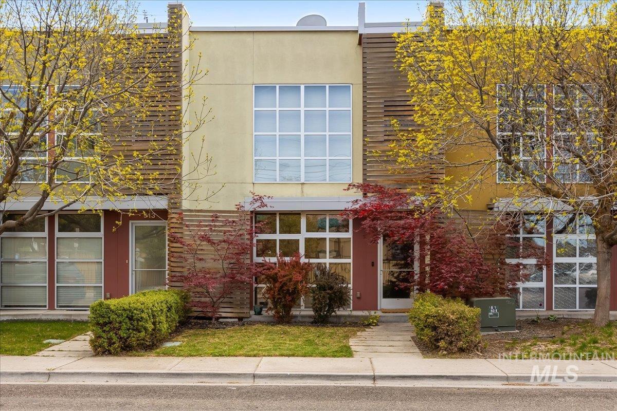 925 W Iowa St, Boise ID 83706