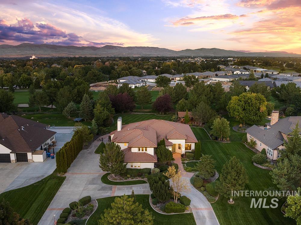 6676 N Double Eagle Ln, Meridian ID 83646
