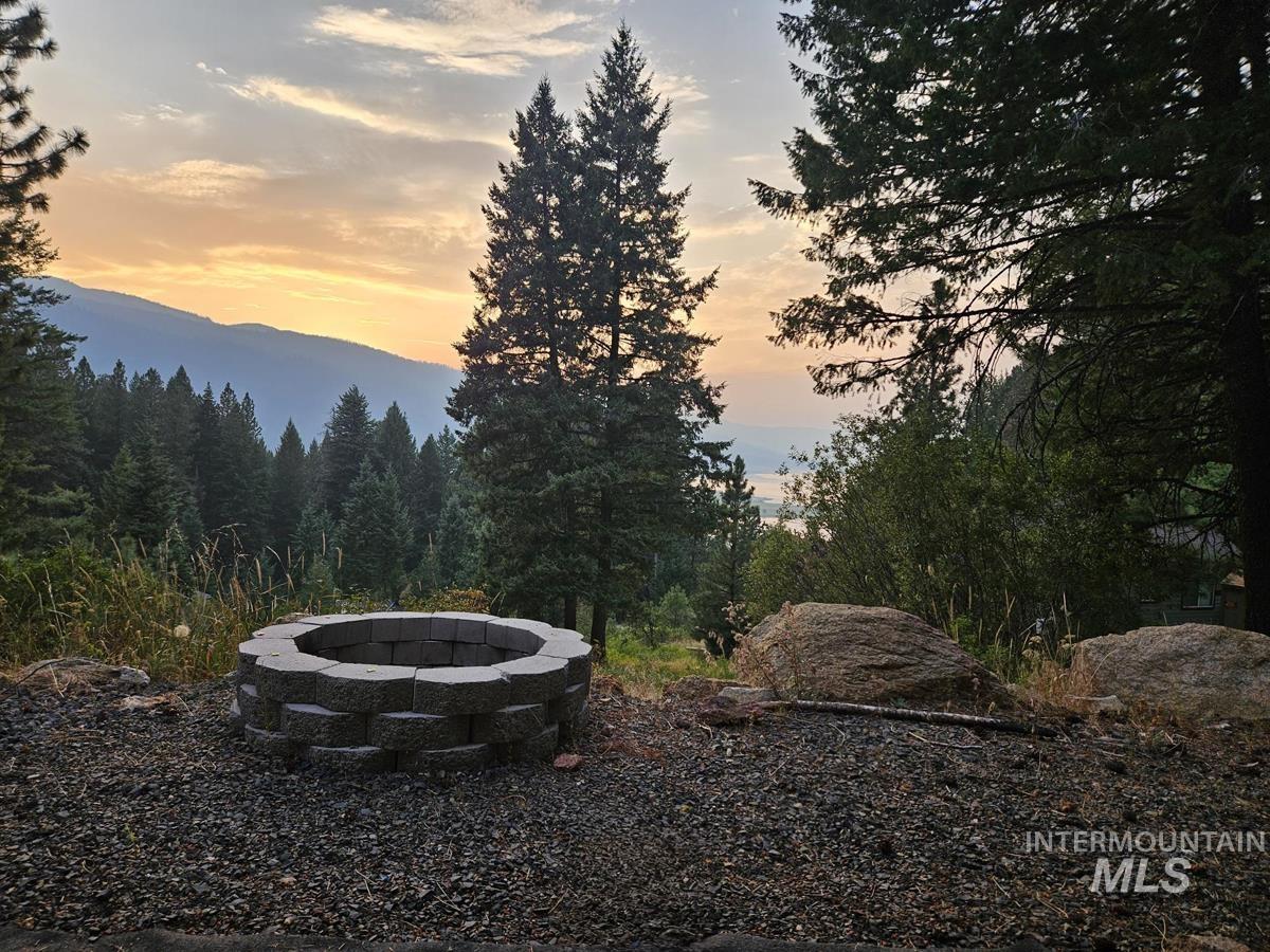 507 Collier View Road, Donnelly ID 83611