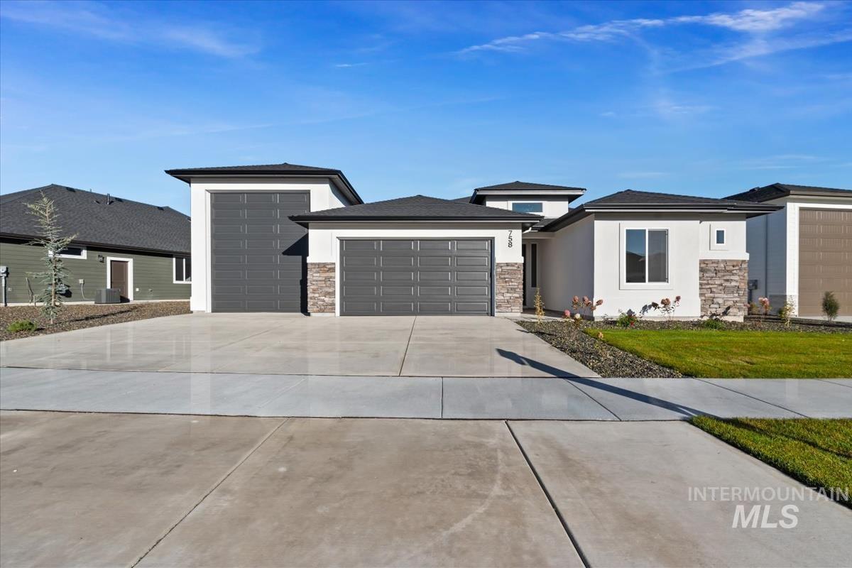 2211 N Ryde Ave., Kuna ID 83634