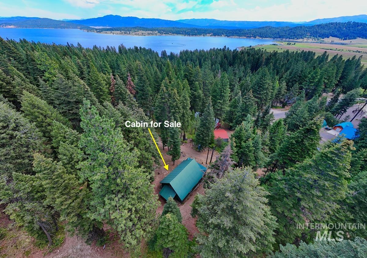4 Ogburn Lane, Cascade ID 83611