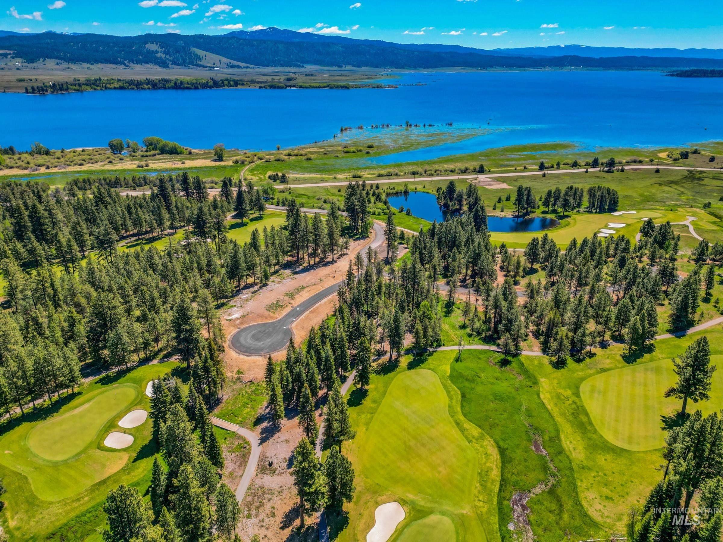 206 Spataro Drive, Donnelly ID 83615