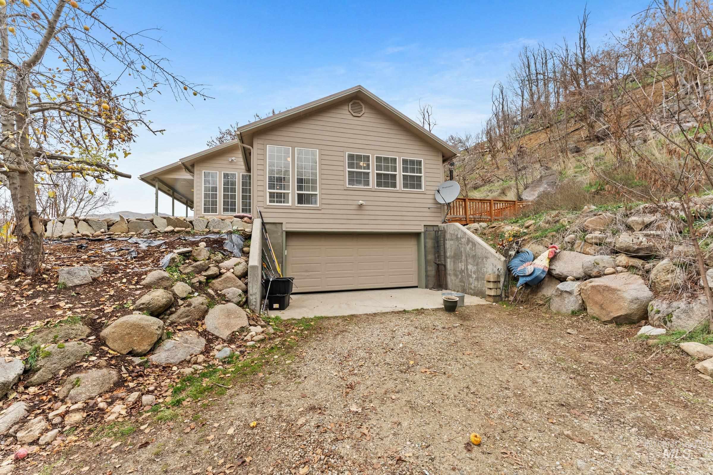 3 Branch Rd., Horseshoe Bend ID 83629