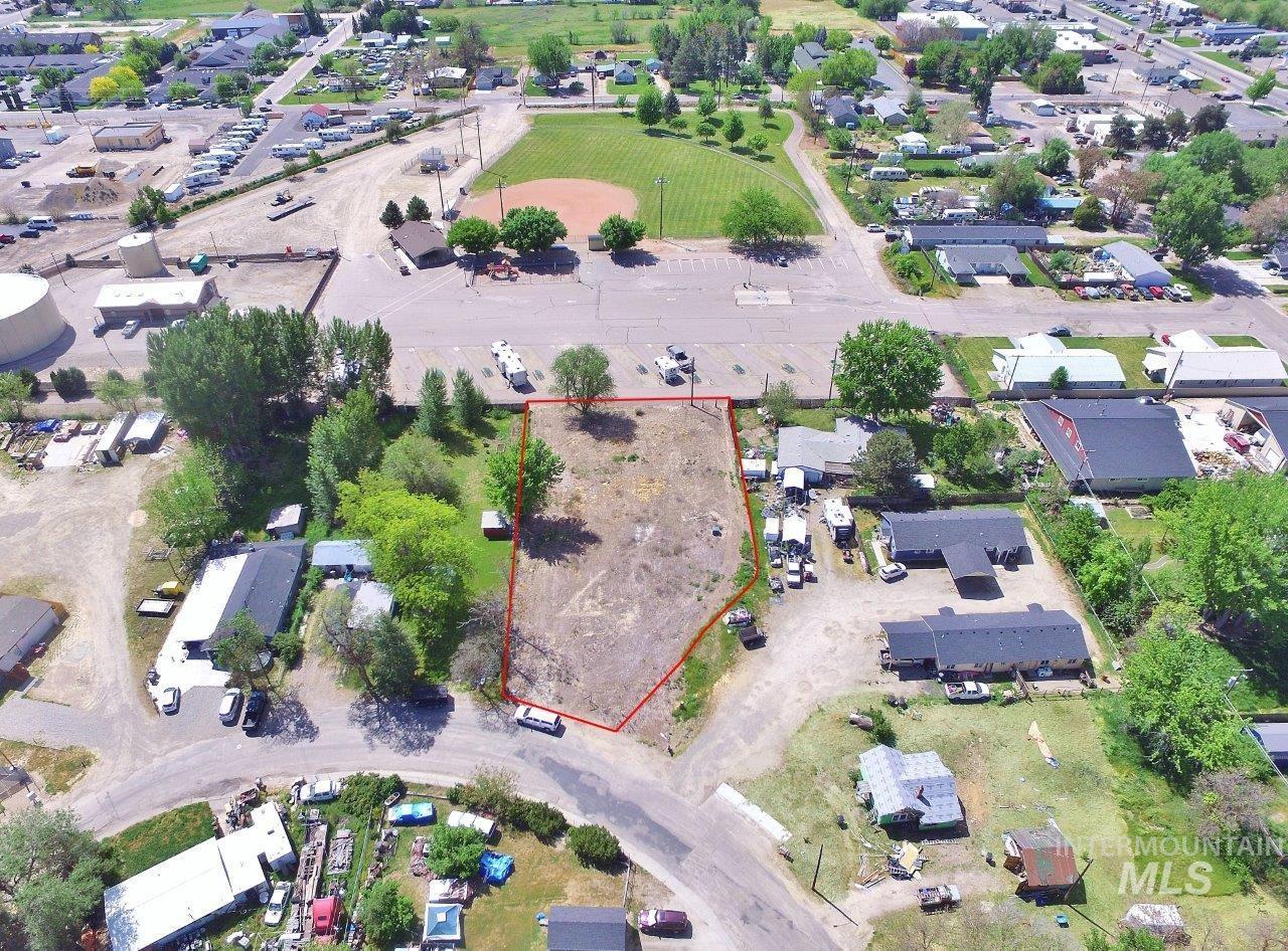 919 S Wardwell Ave, Emmett ID 83617