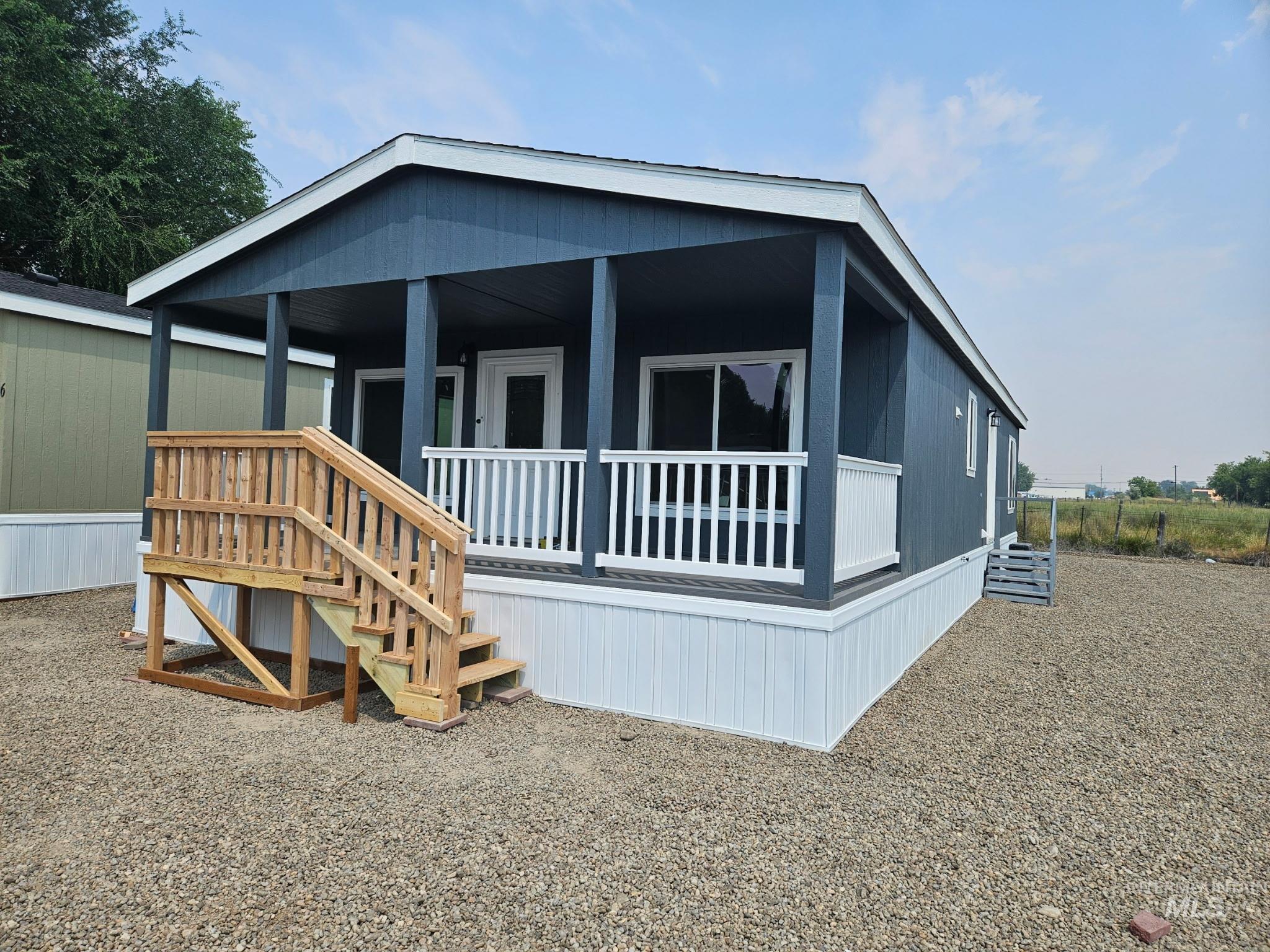 370 W 12th S # 7, Mountain Home ID 83647
