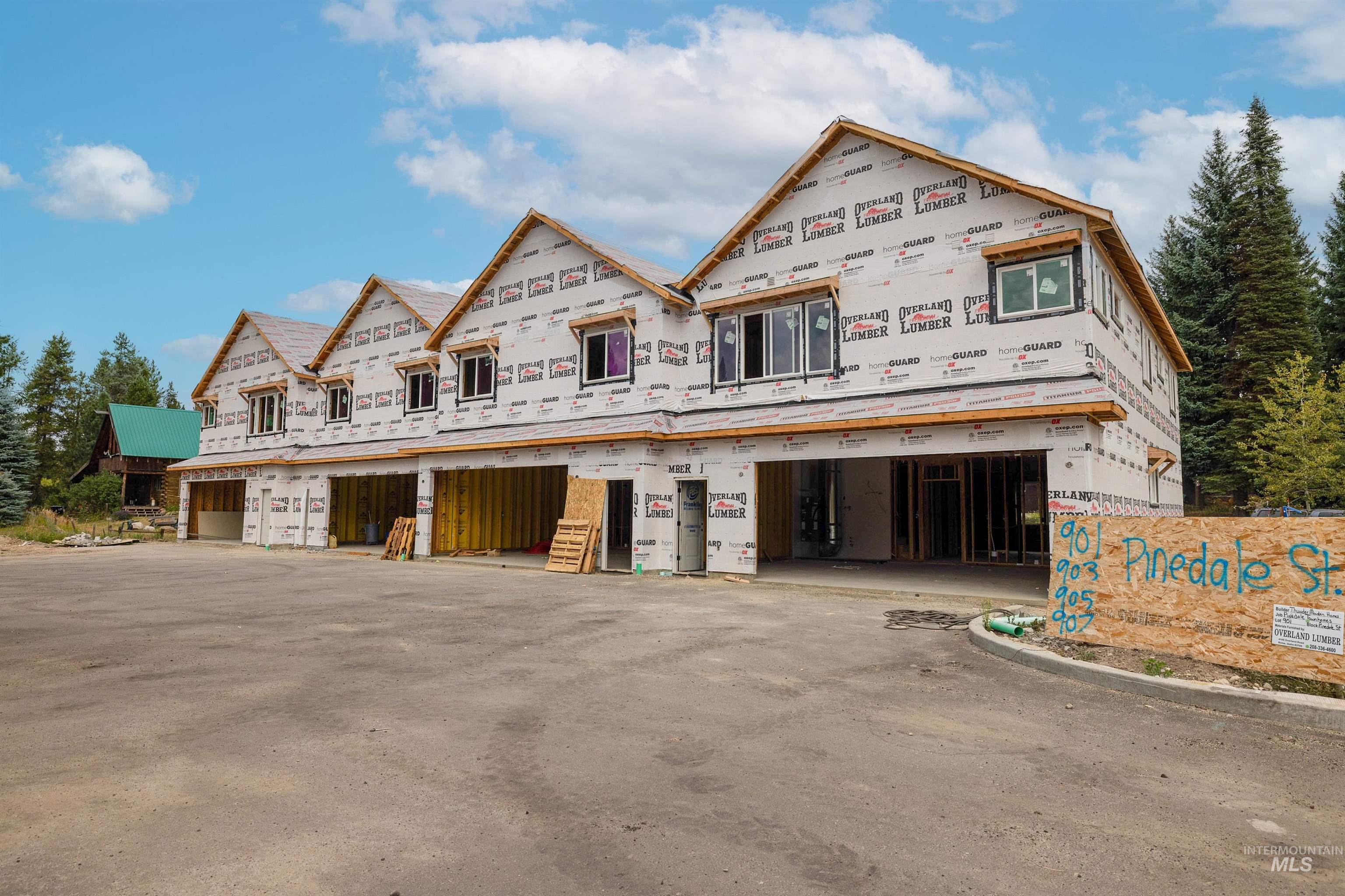 901 Pinedale St, McCall ID 83638