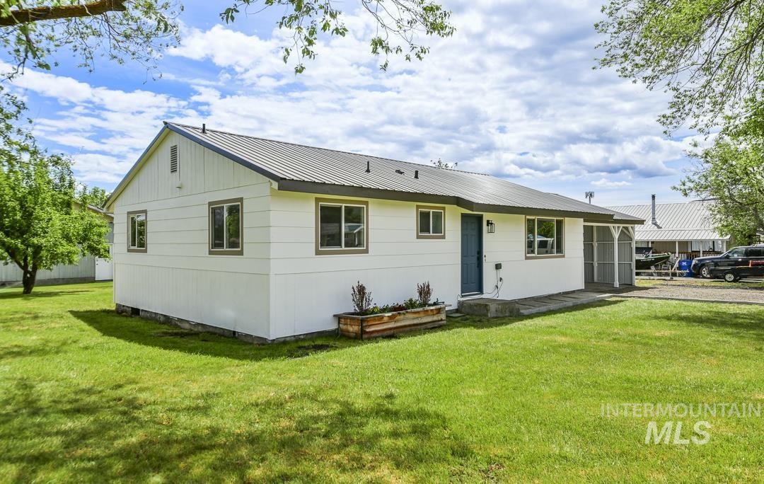 40 N 5th Street, Cambridge ID 83610