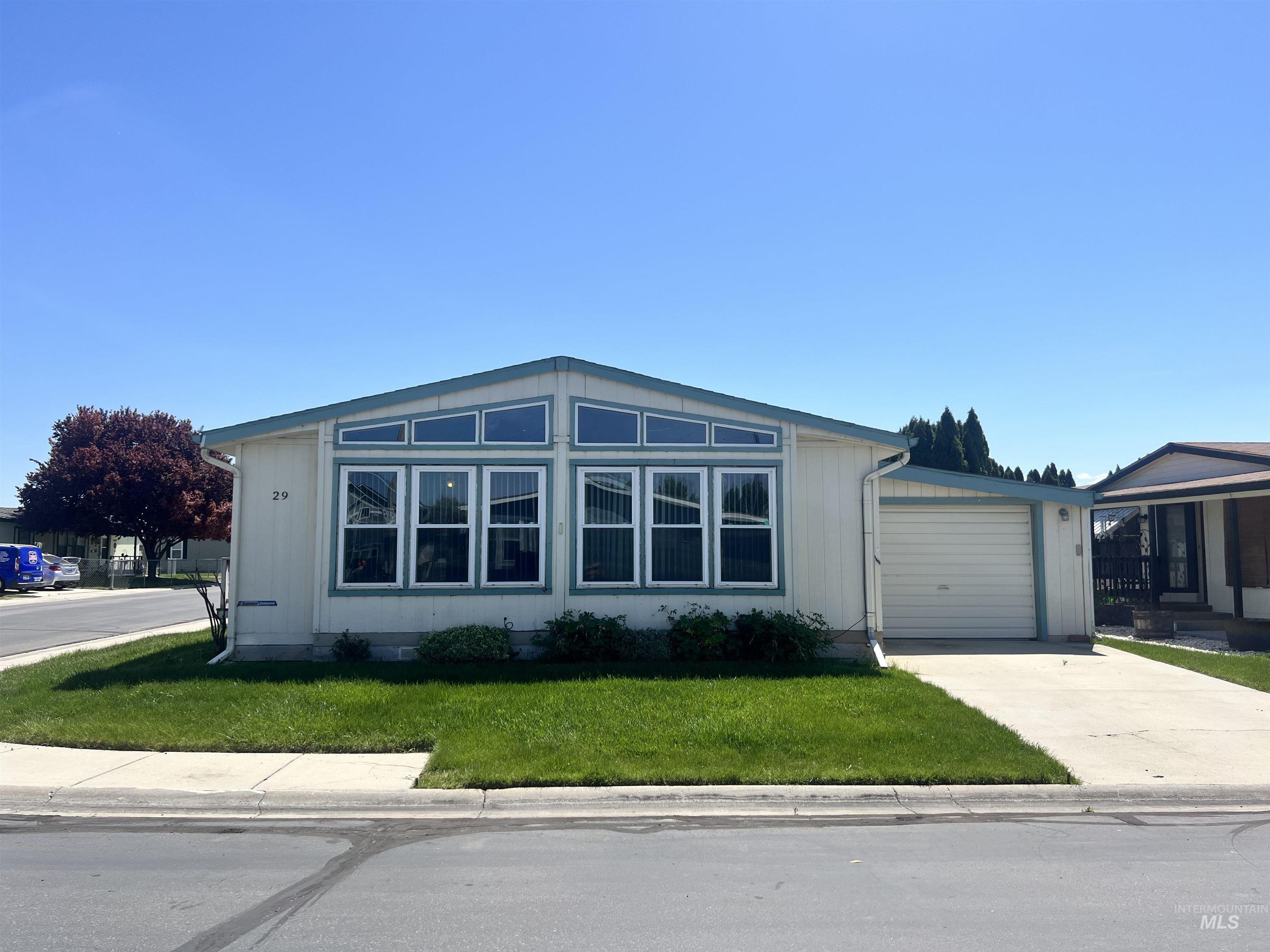 1907 W Flamingo # 29, Nampa ID 83651
