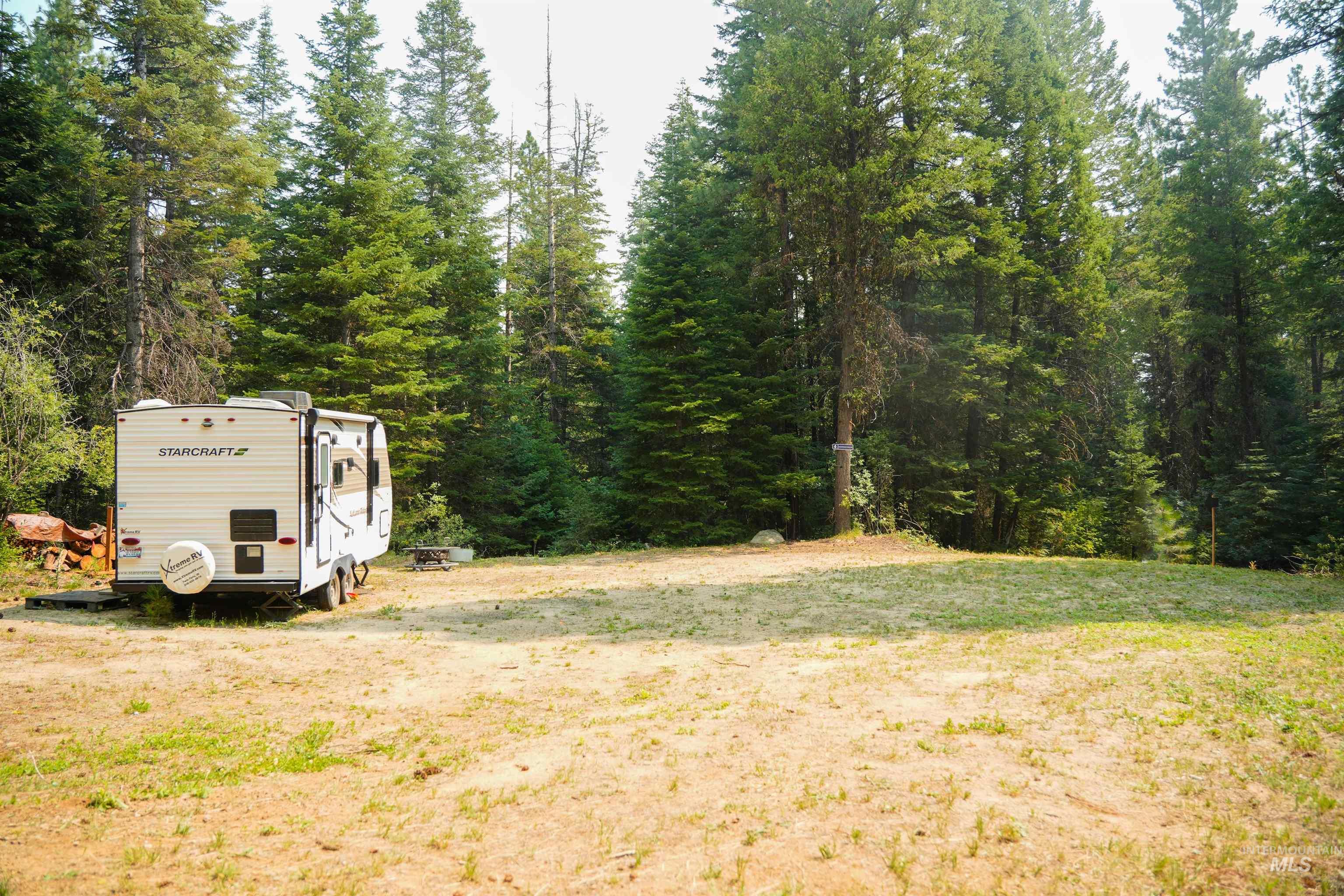 40 Ranch Circle, Cascade ID 83611
