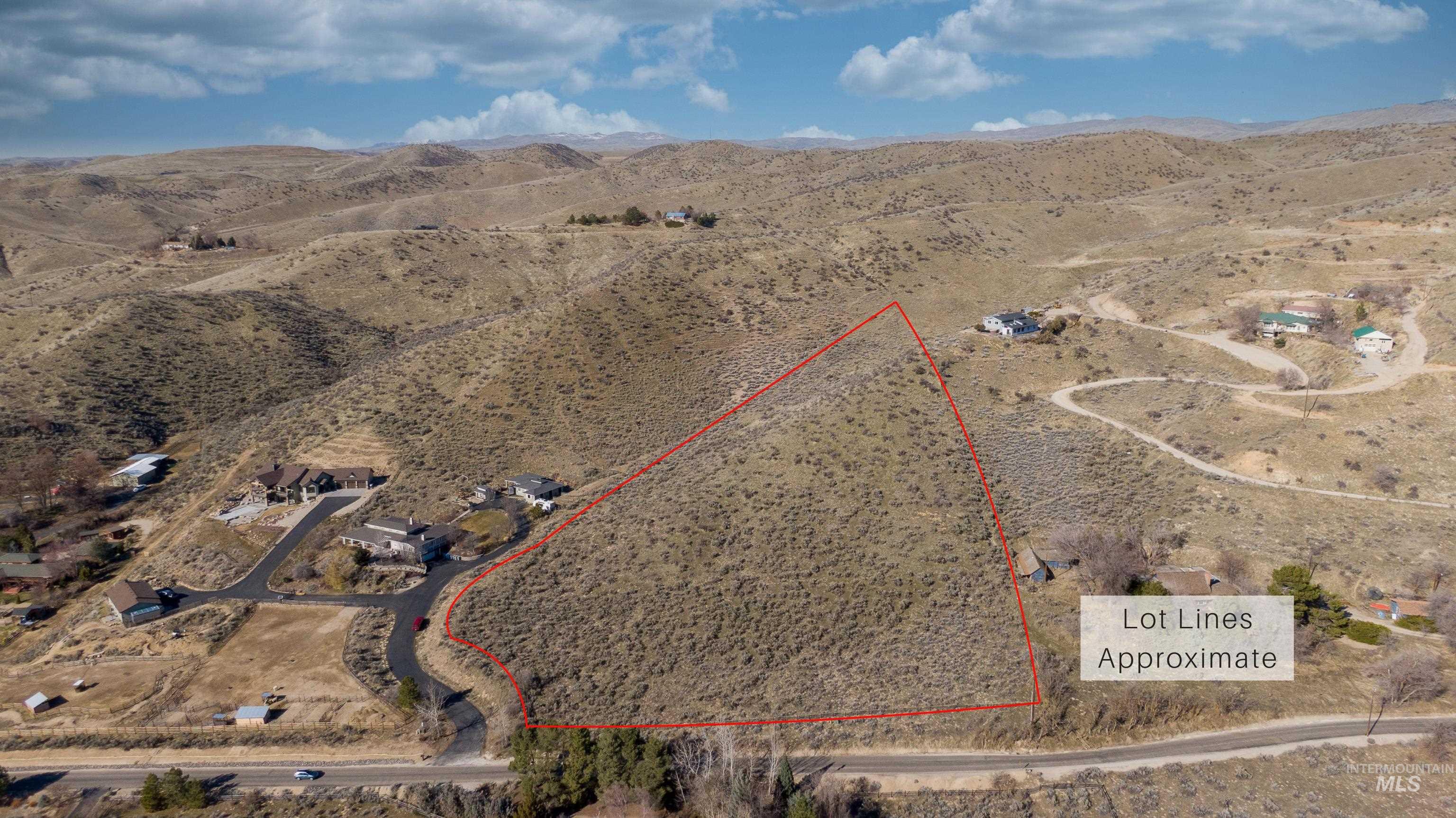 7451 N Pierce Park Ln, Boise ID 83714