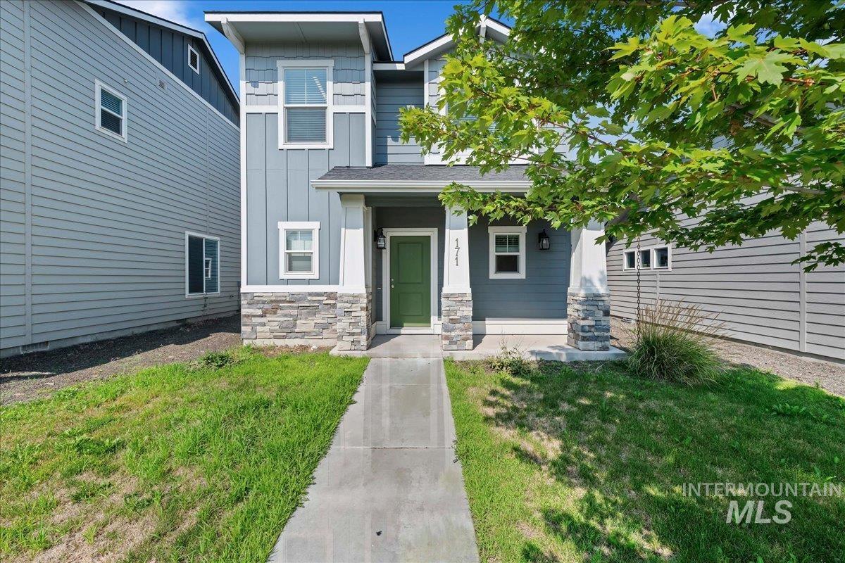171 S Riggs Spring Ave, Meridian ID 83642