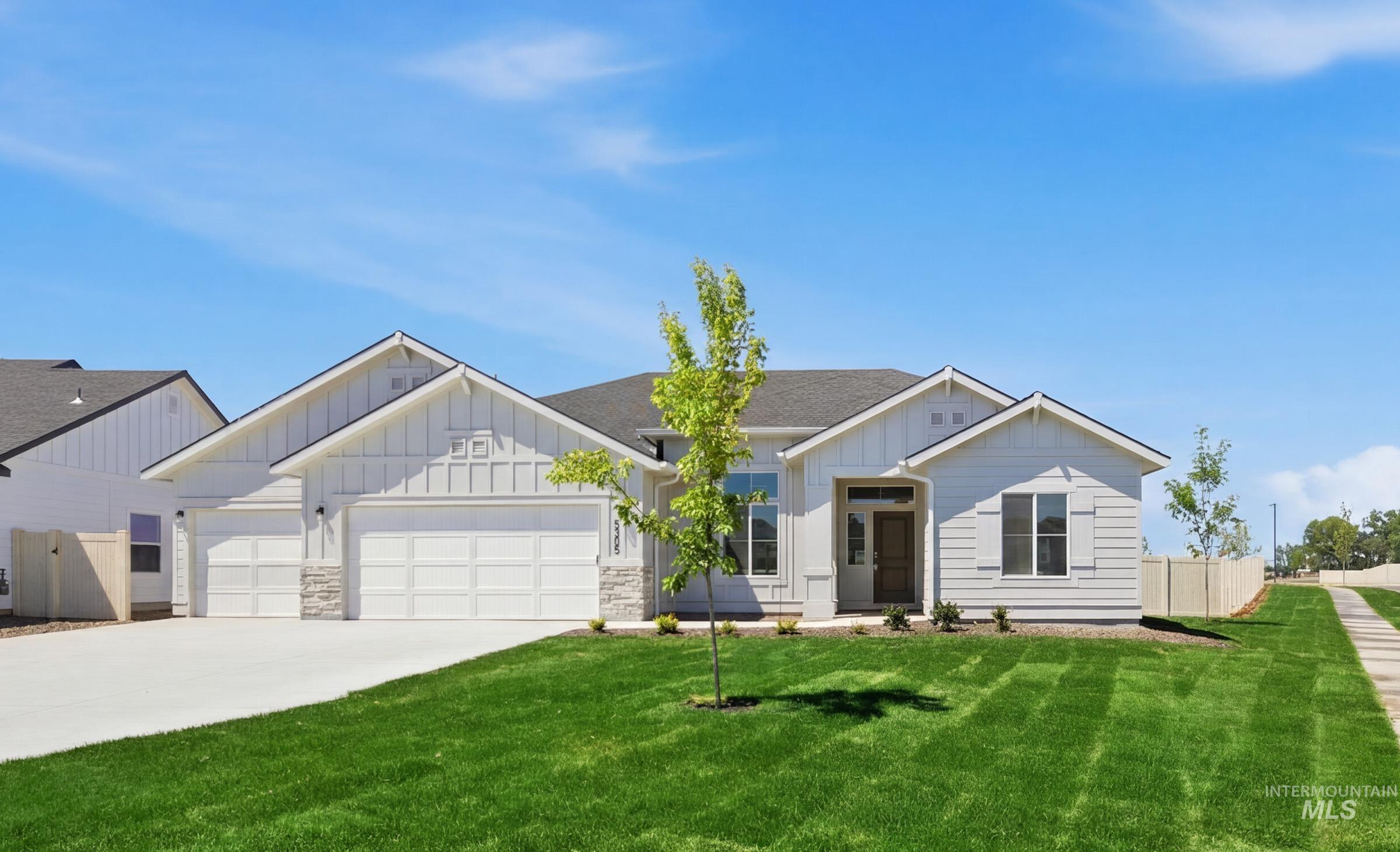 5305 E Phelps Lake Dr, Nampa ID 83687