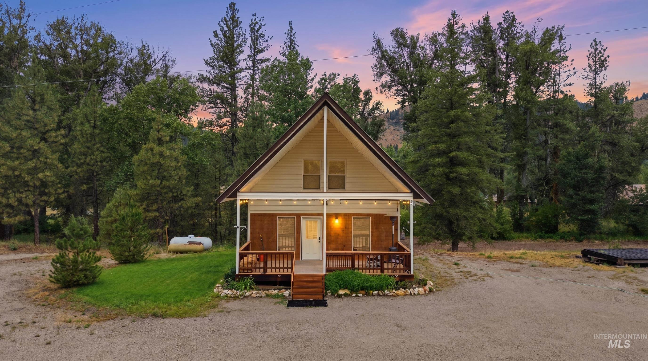 3980 N Pine Featherville Rd, Mountain Home ID 83647