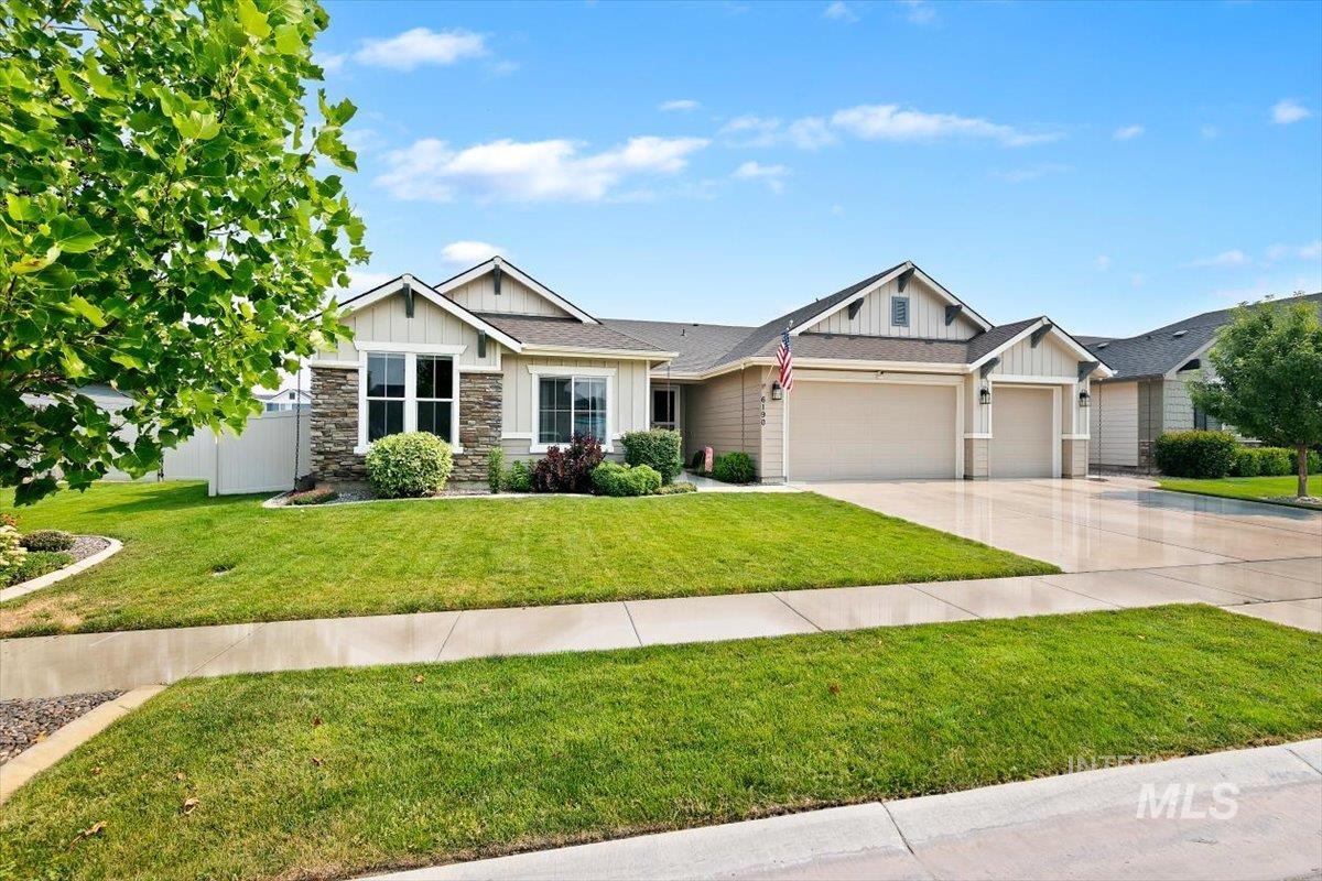 6190 E Canyon Crossing Dr., Nampa ID 83687