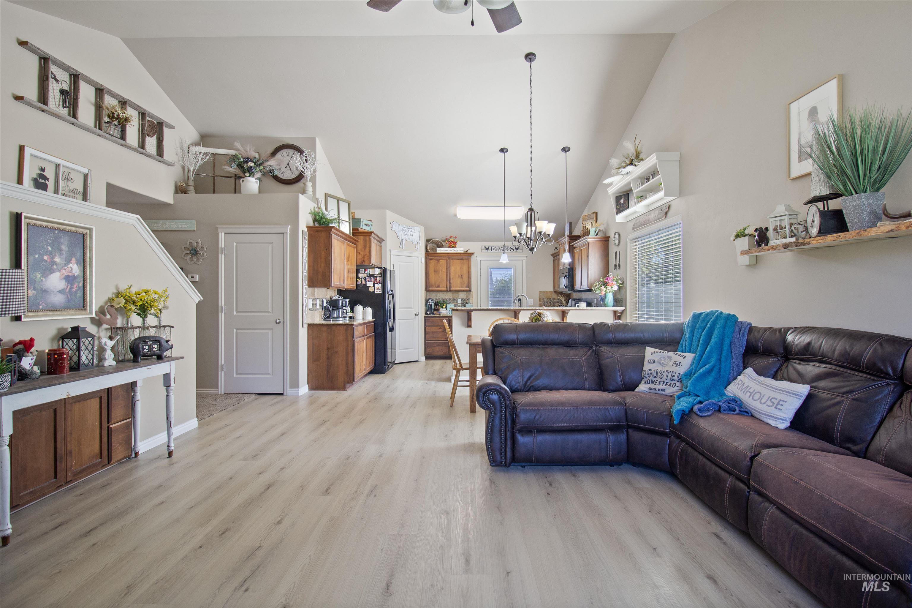 1068 Terra Ave, Twin Falls ID 83301