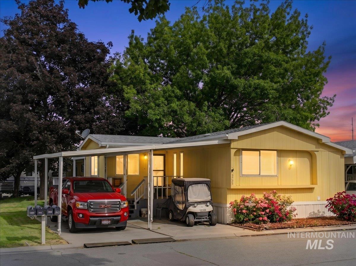 5725 Confederate Ln, Boise ID 83614