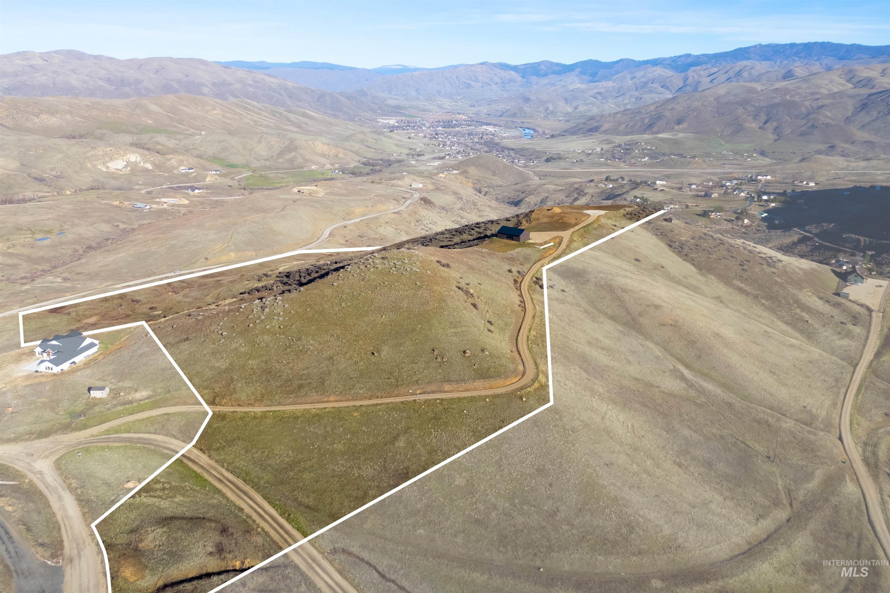 35 Lorraine Lane, Horseshoe Bend ID 83629