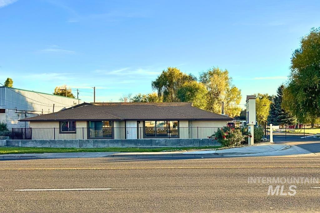1830 Addison Ave E, Twin Falls ID 83301